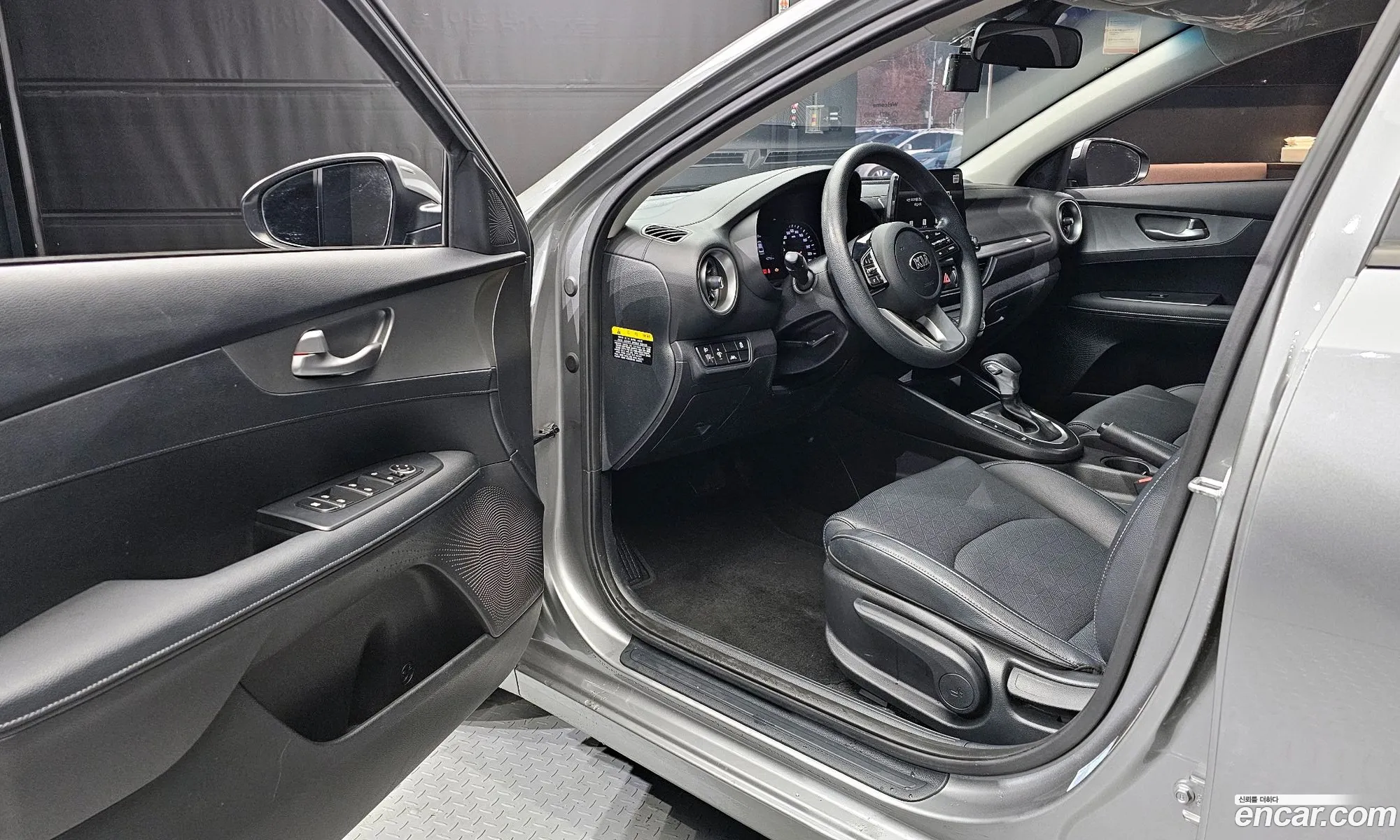 Kia K3 2019 — 13
