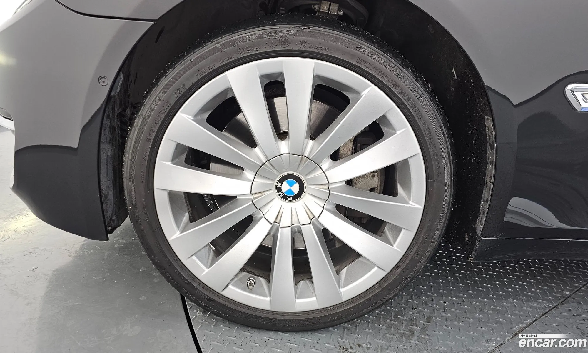 BMW 7 Series 2015 — 12