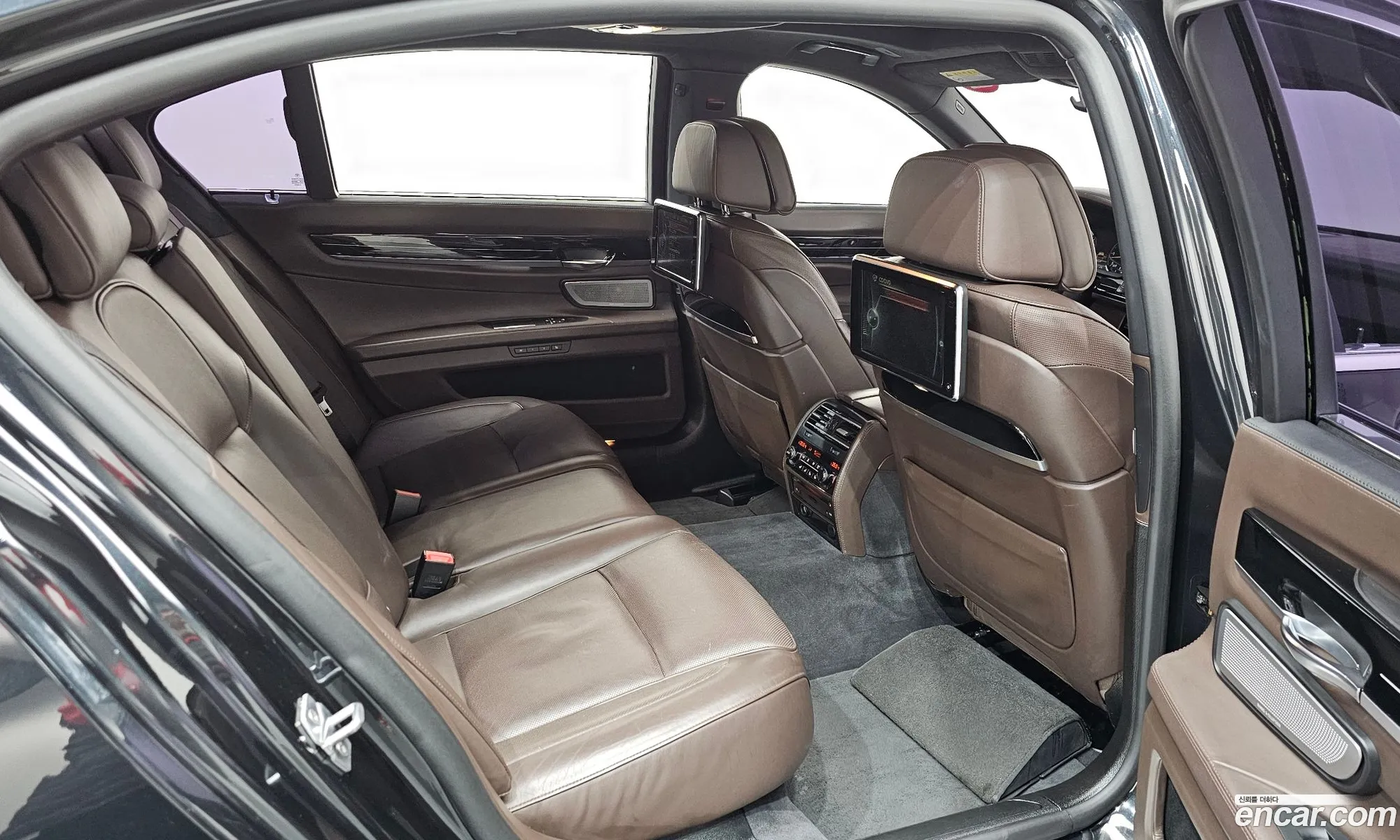 BMW 7 Series 2015 — 15