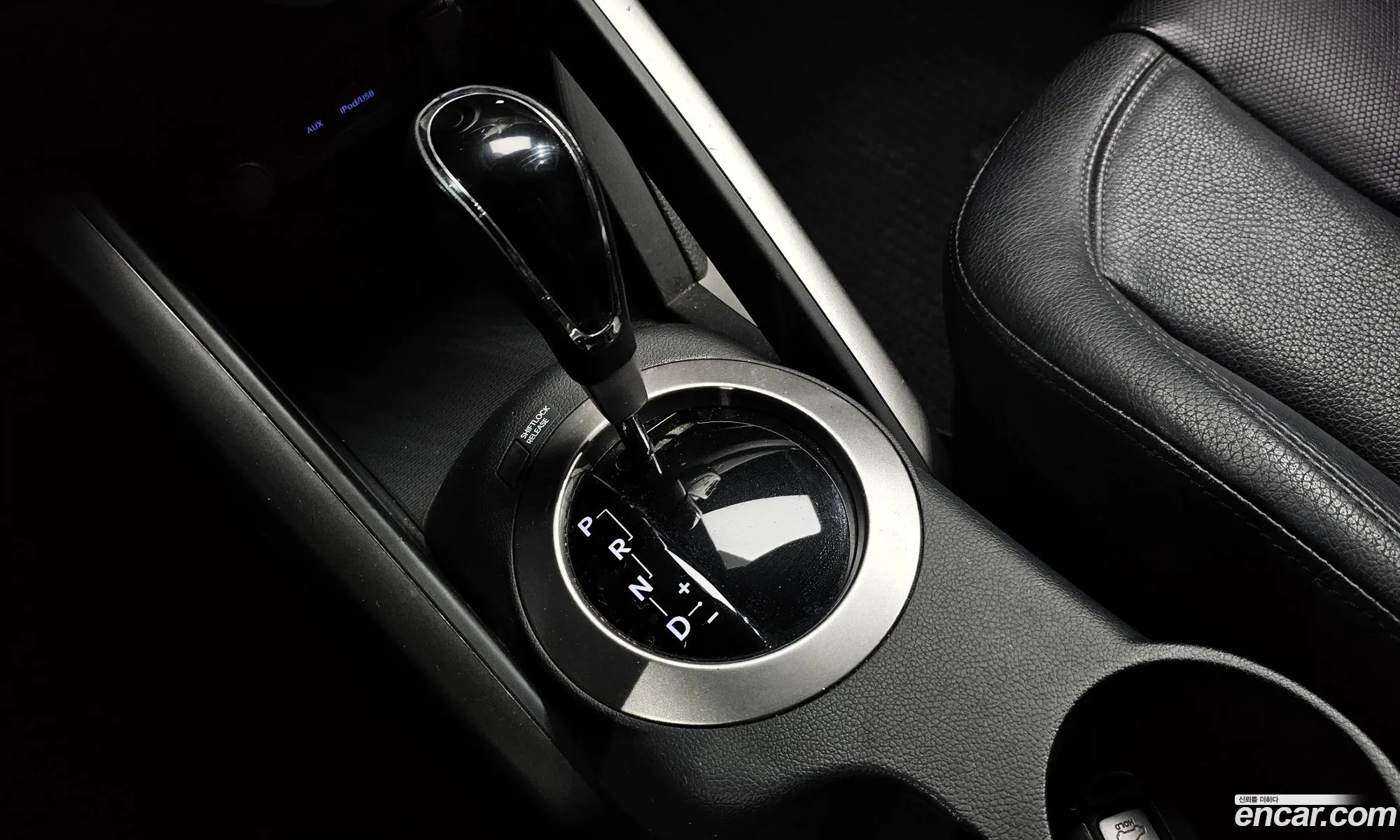 Hyundai Veloster 2012 — 19
