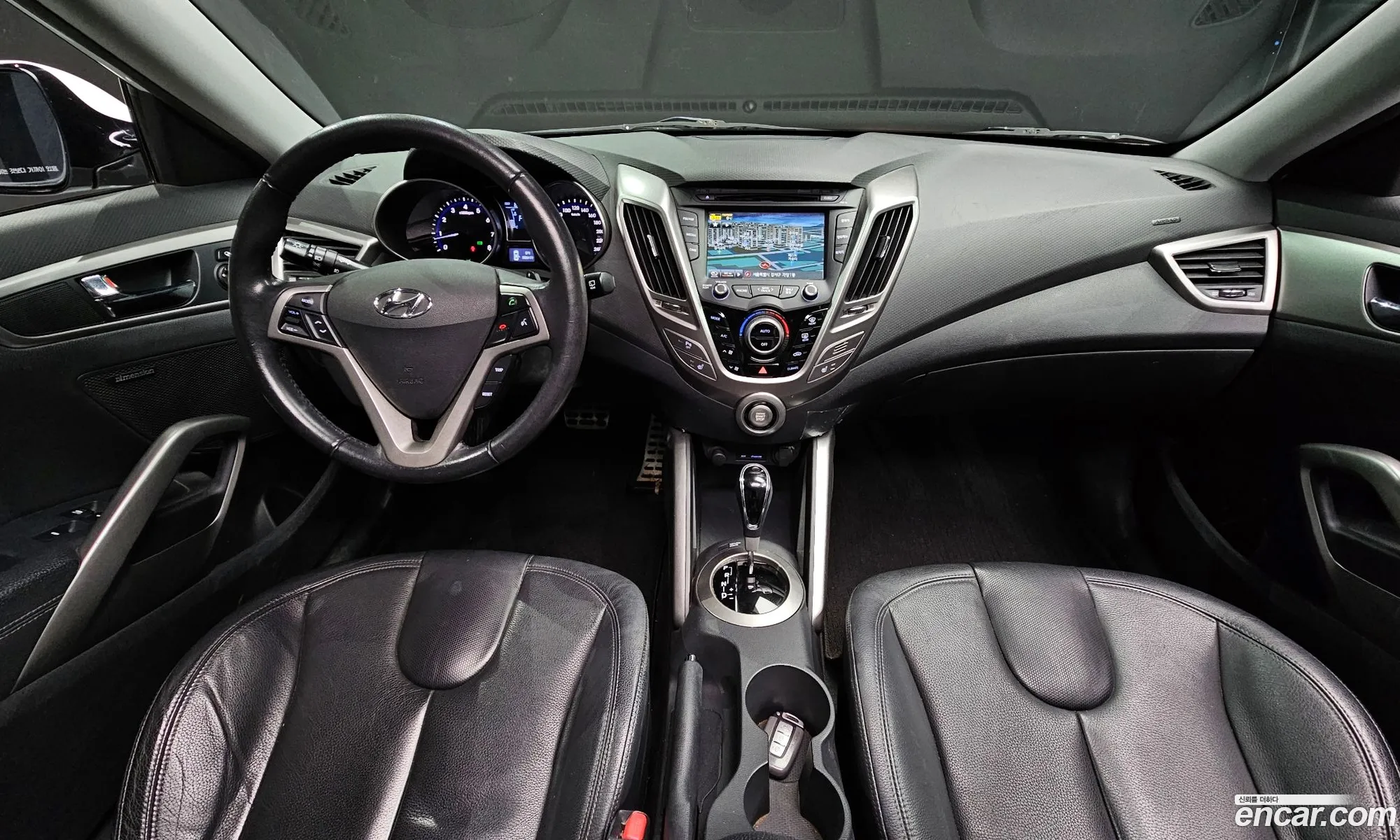 Hyundai Veloster 2012 — 16