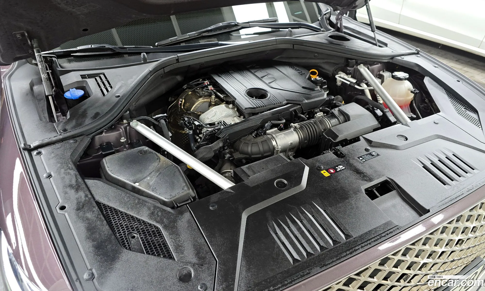Genesis GV70 2021 — 16