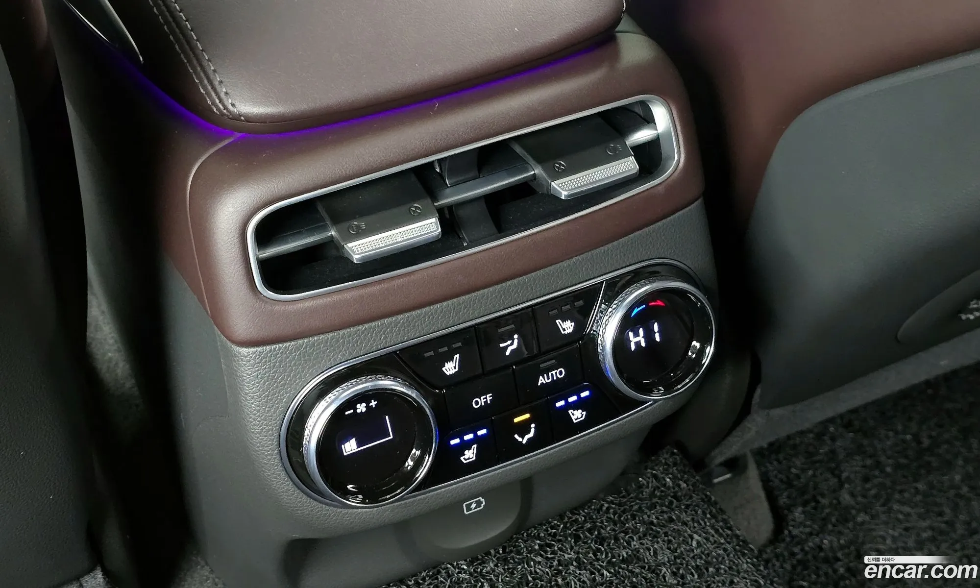 Genesis GV70 2021 — 20