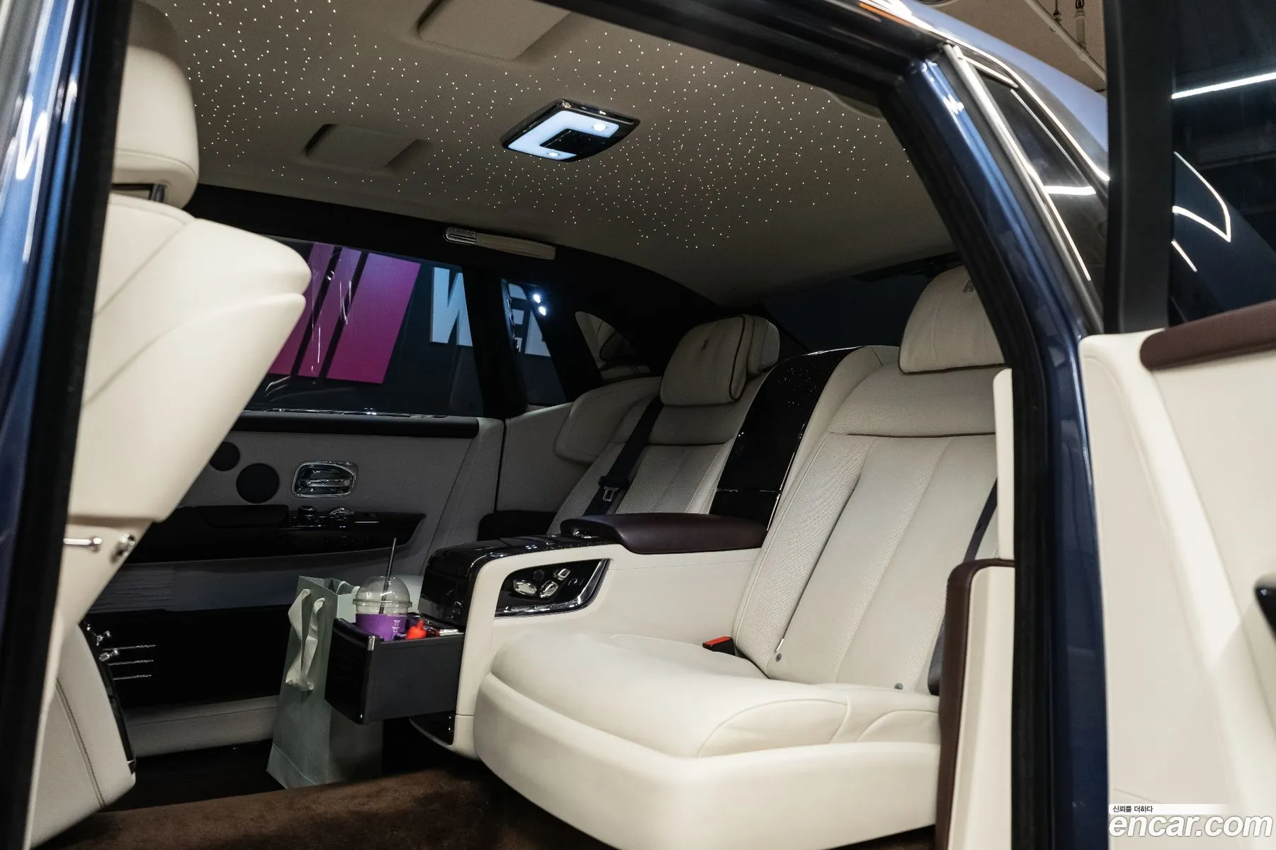 Rolls-Royce Phantom 2018 — 7