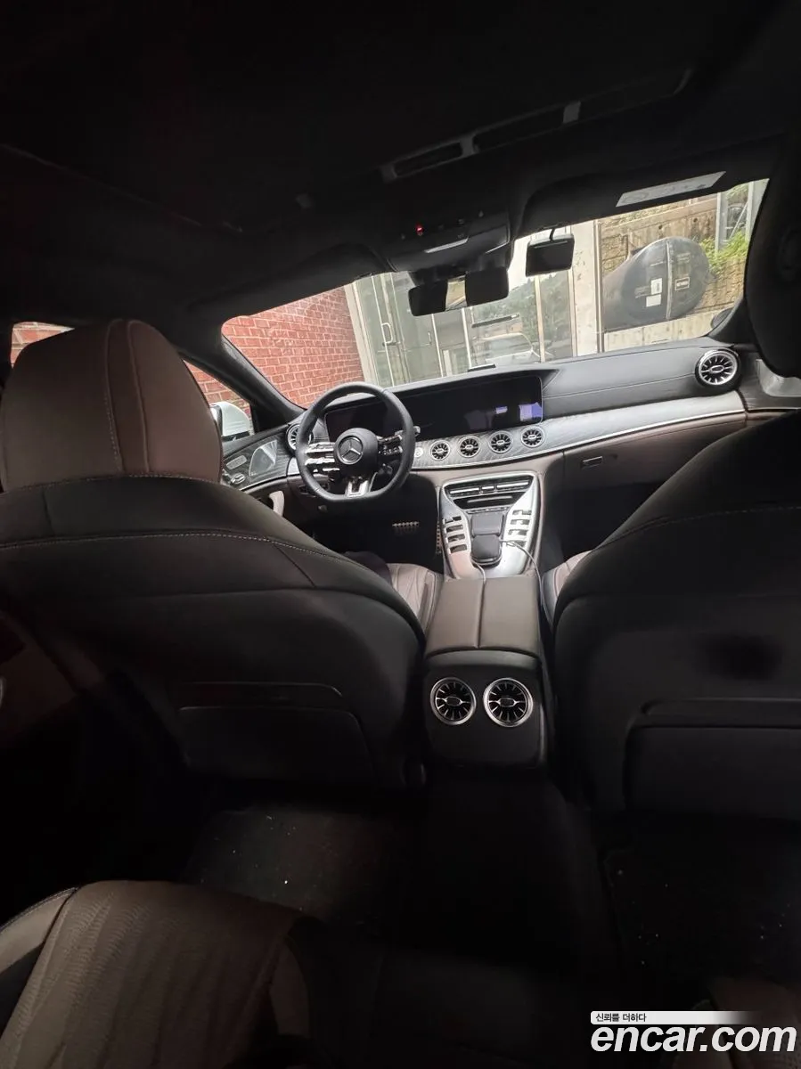 Mercedes-Benz AMG GT 2025 — 4