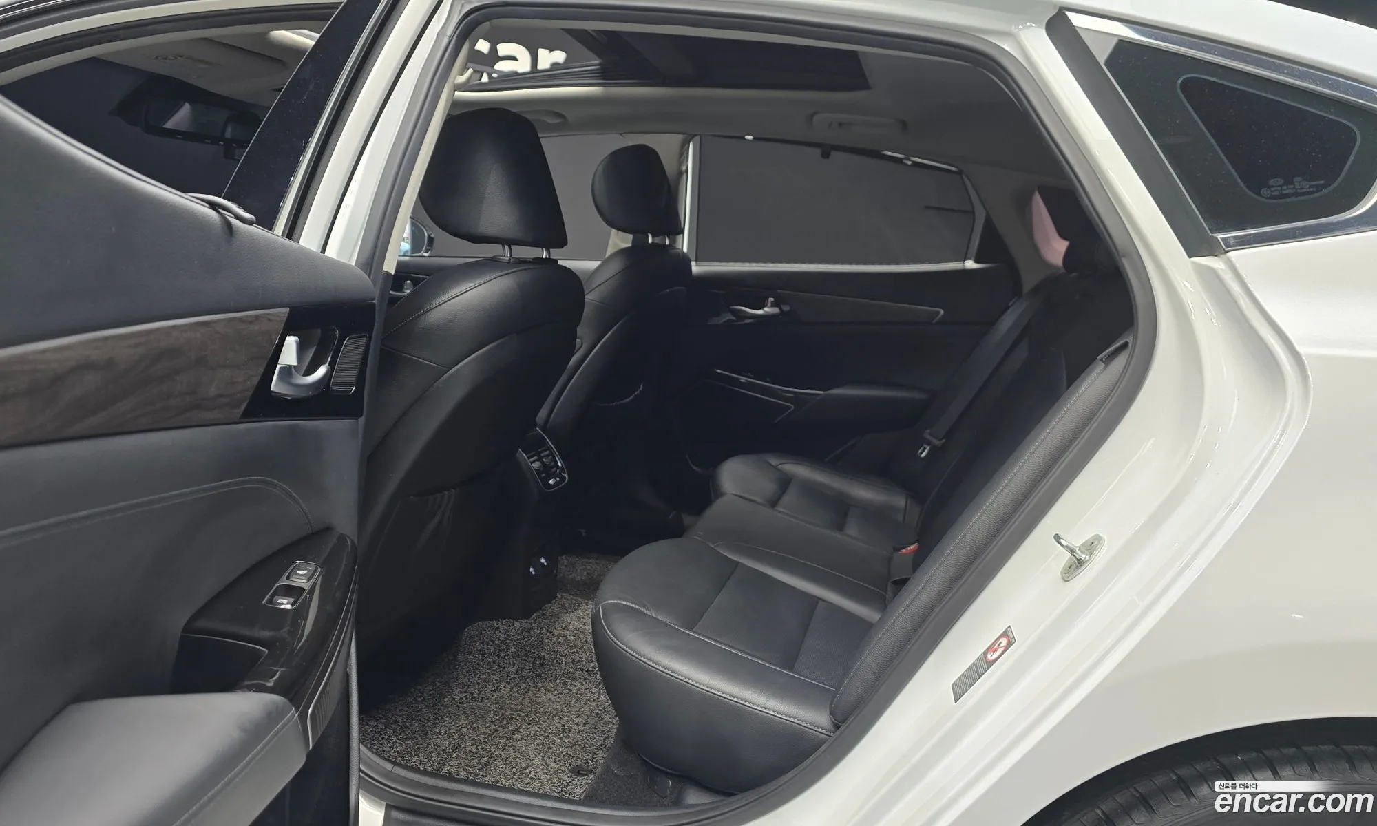 Kia K7 Premier