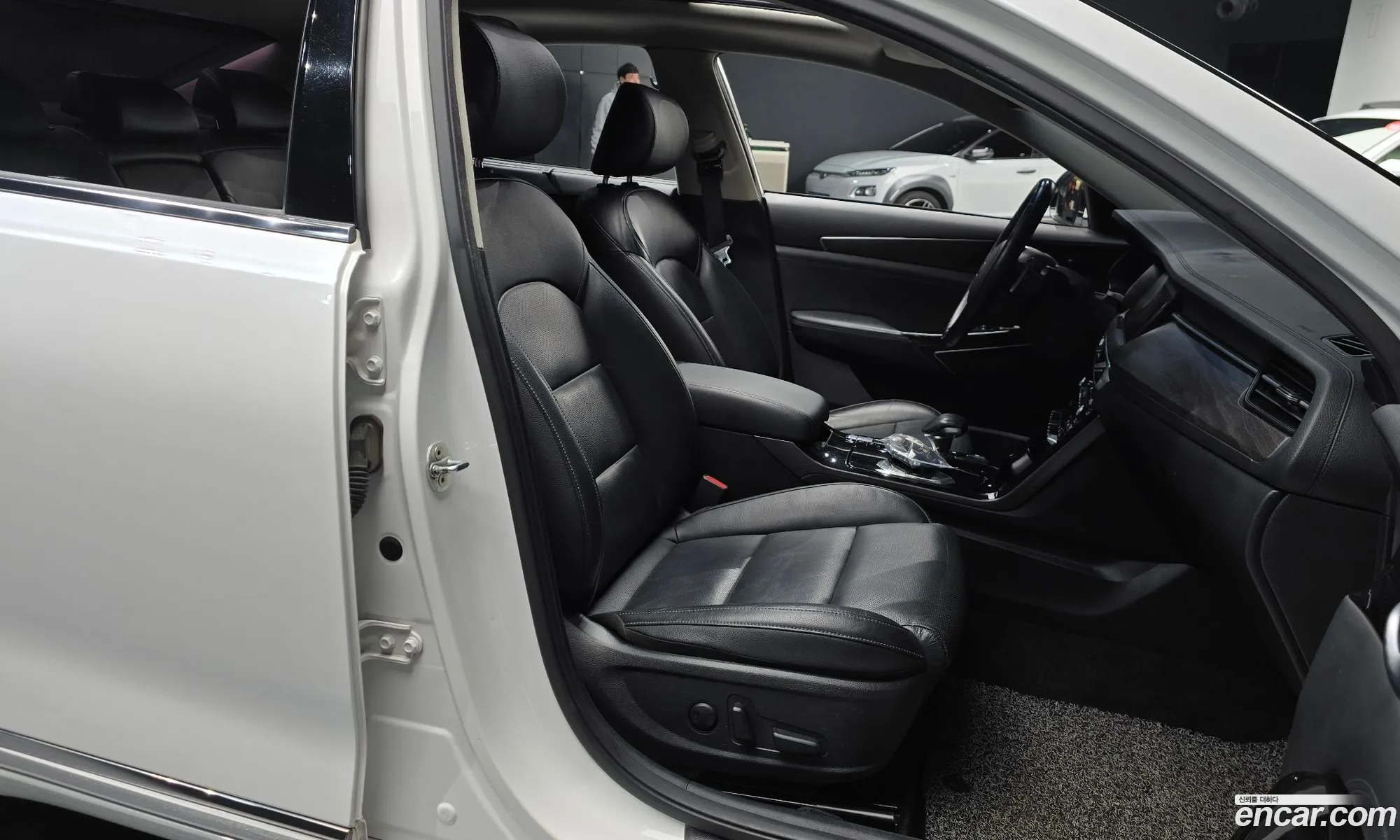 Kia K7 Premier