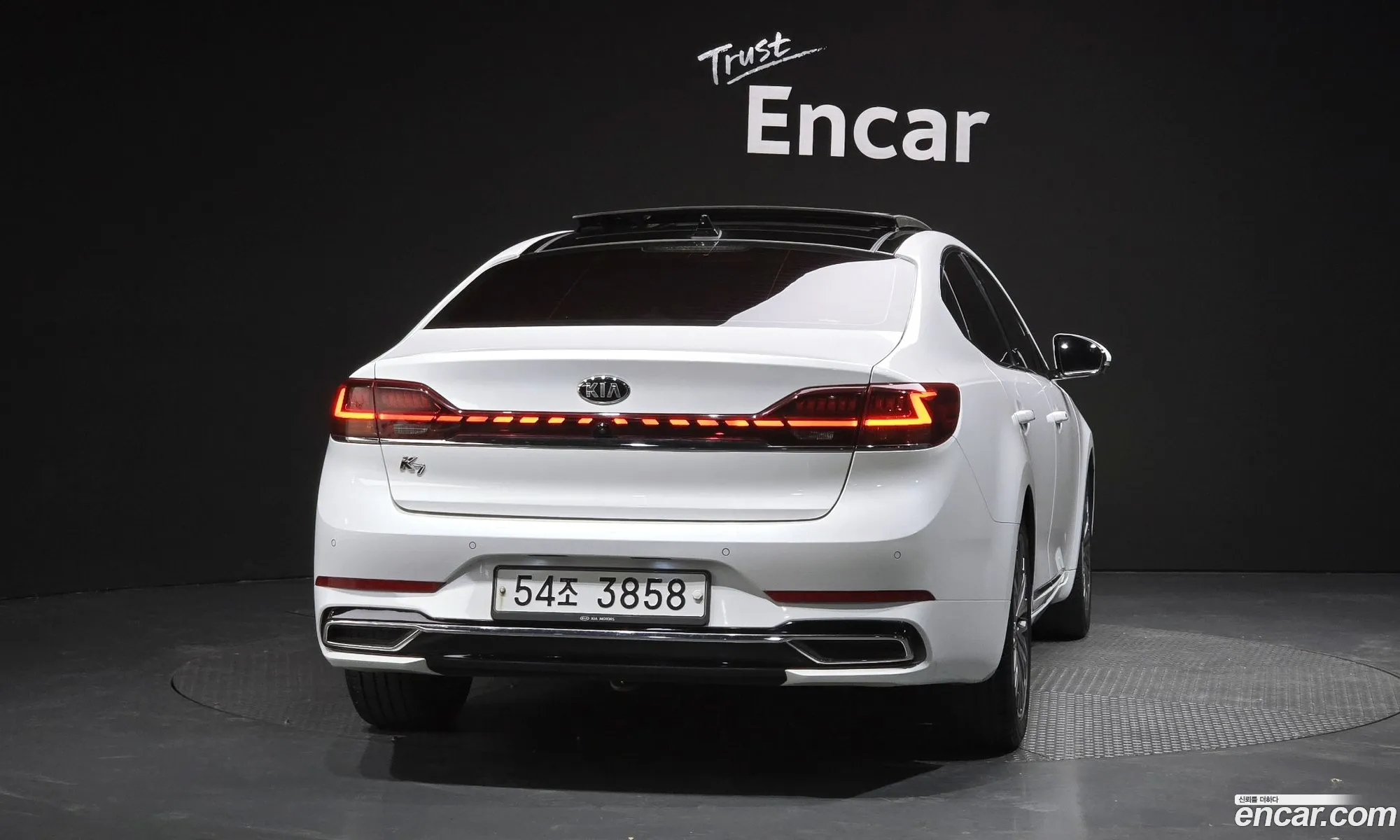 Kia K7 Premier 2019 KNALC41BBLA176570 — 9