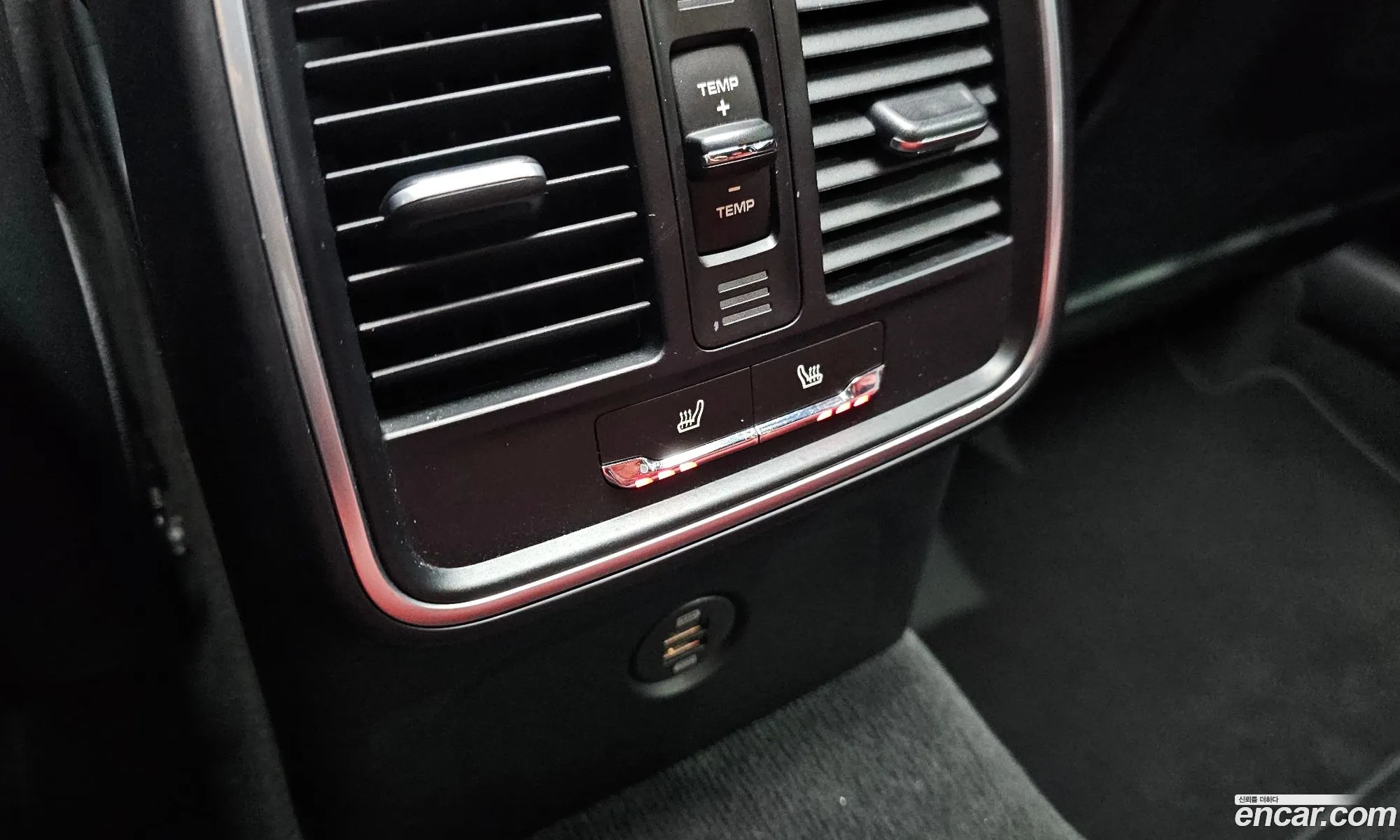 Porsche Macan 2018 WP1AA2953JLB15802 — 12