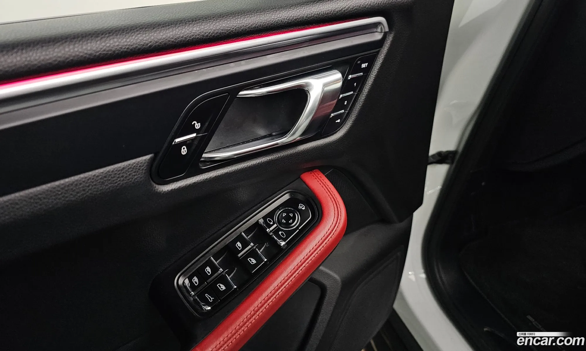 Porsche Macan 2018 WP1AA2953JLB15802 — 7