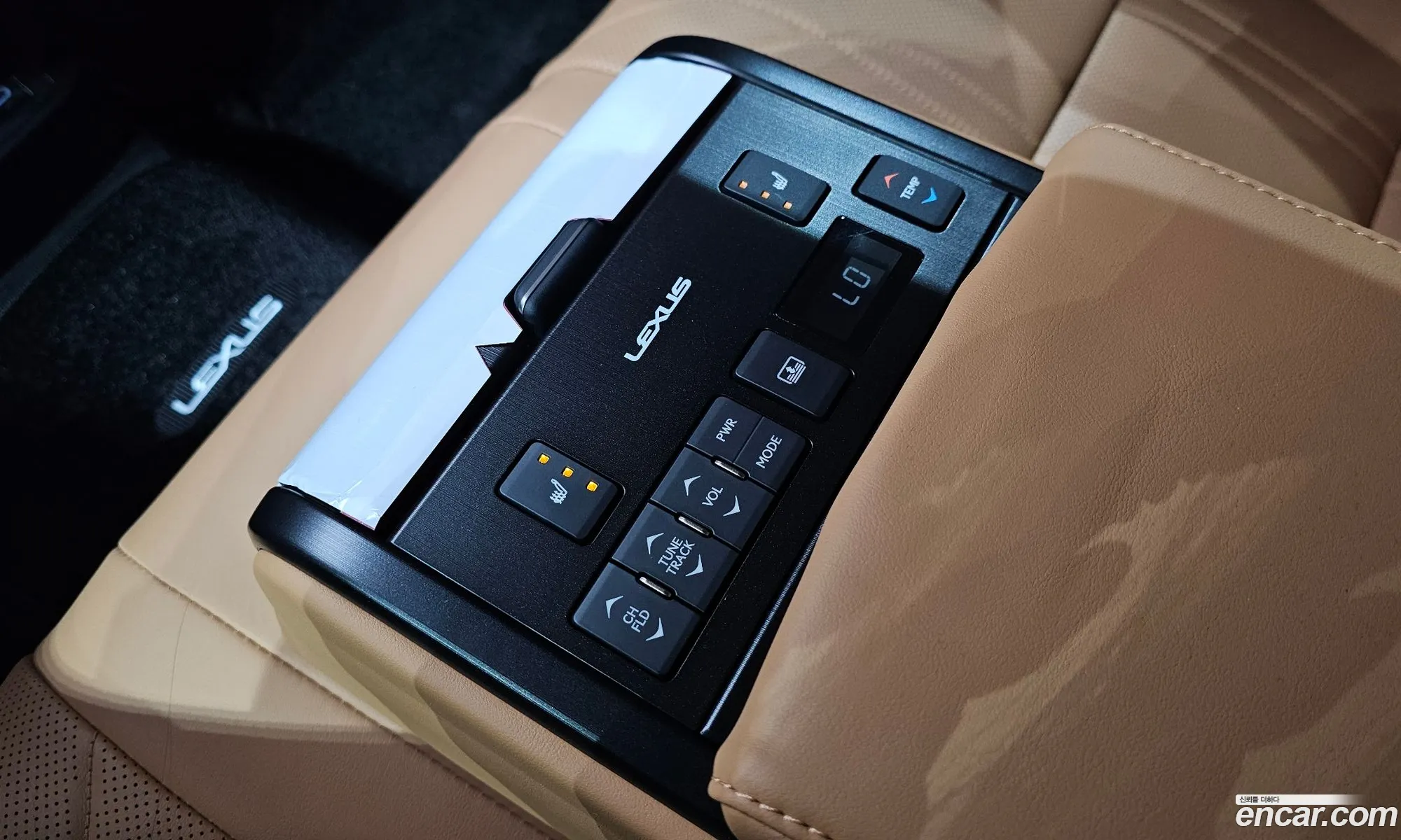 Lexus ES300h 7th Gen 2023 JTHBA1C1XP2014680 — 13