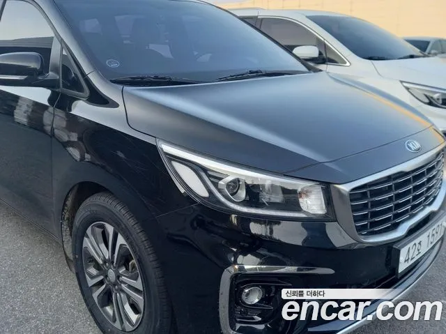 Kia Carnival 2018 — 8