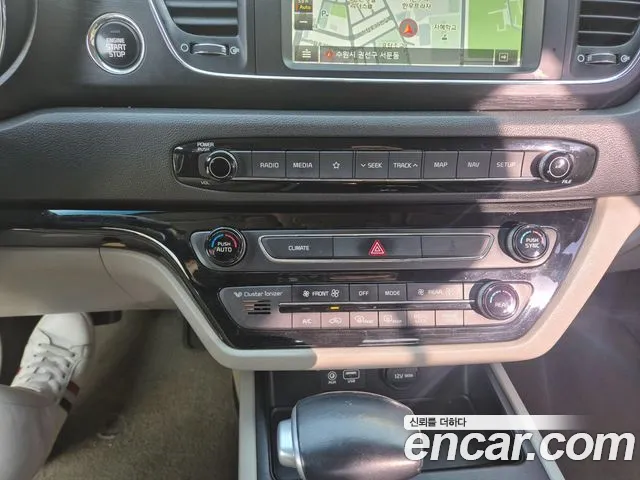 Kia Carnival 2018 — 14