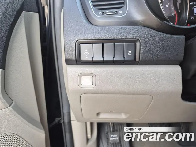 Kia Carnival 2018 — 11