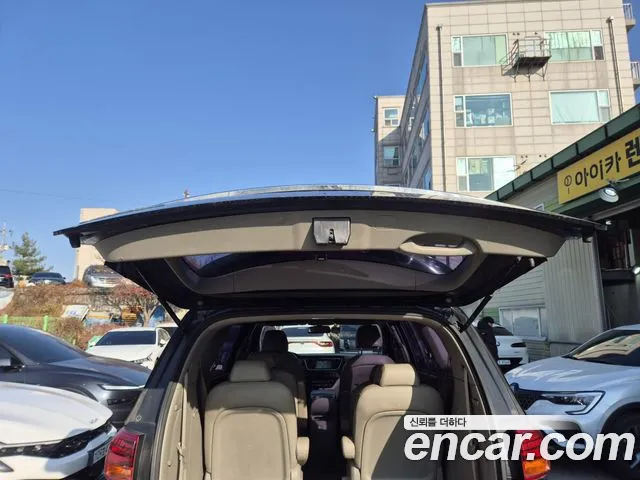 Kia Carnival 2018 — 13