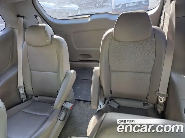 Kia Carnival 2018 — 5