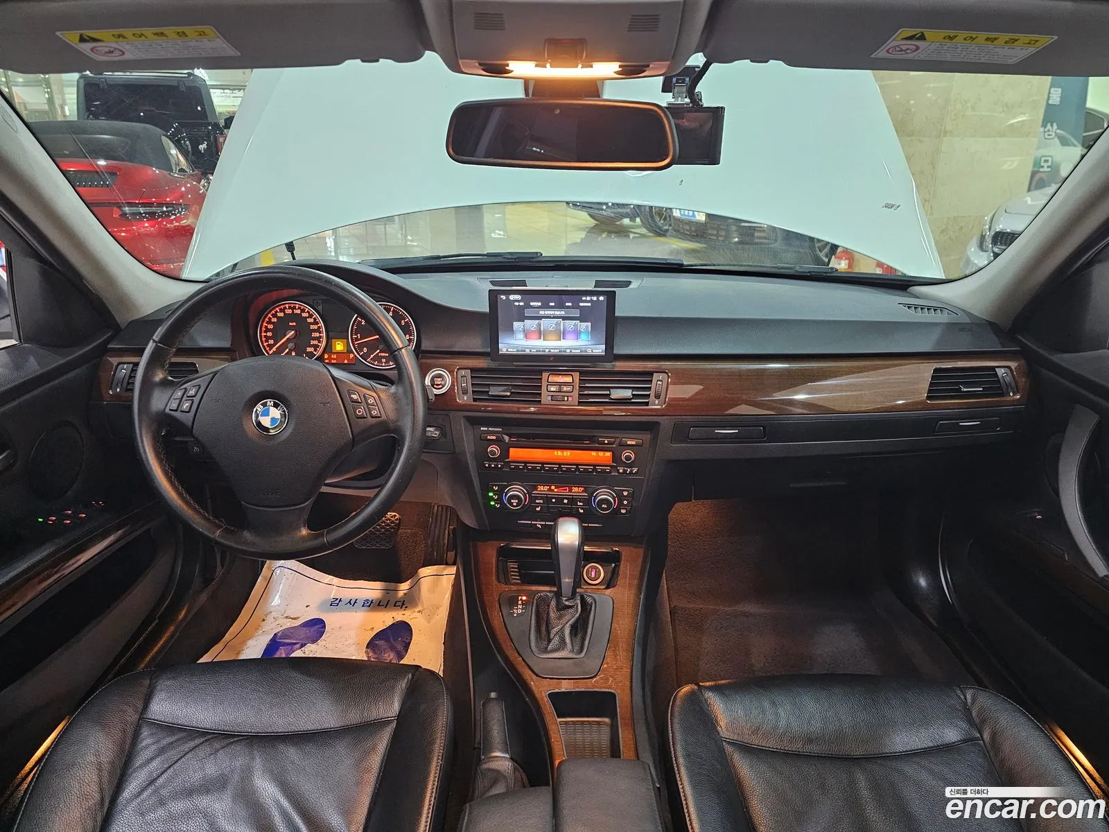 BMW 3 Series 2011 — 13