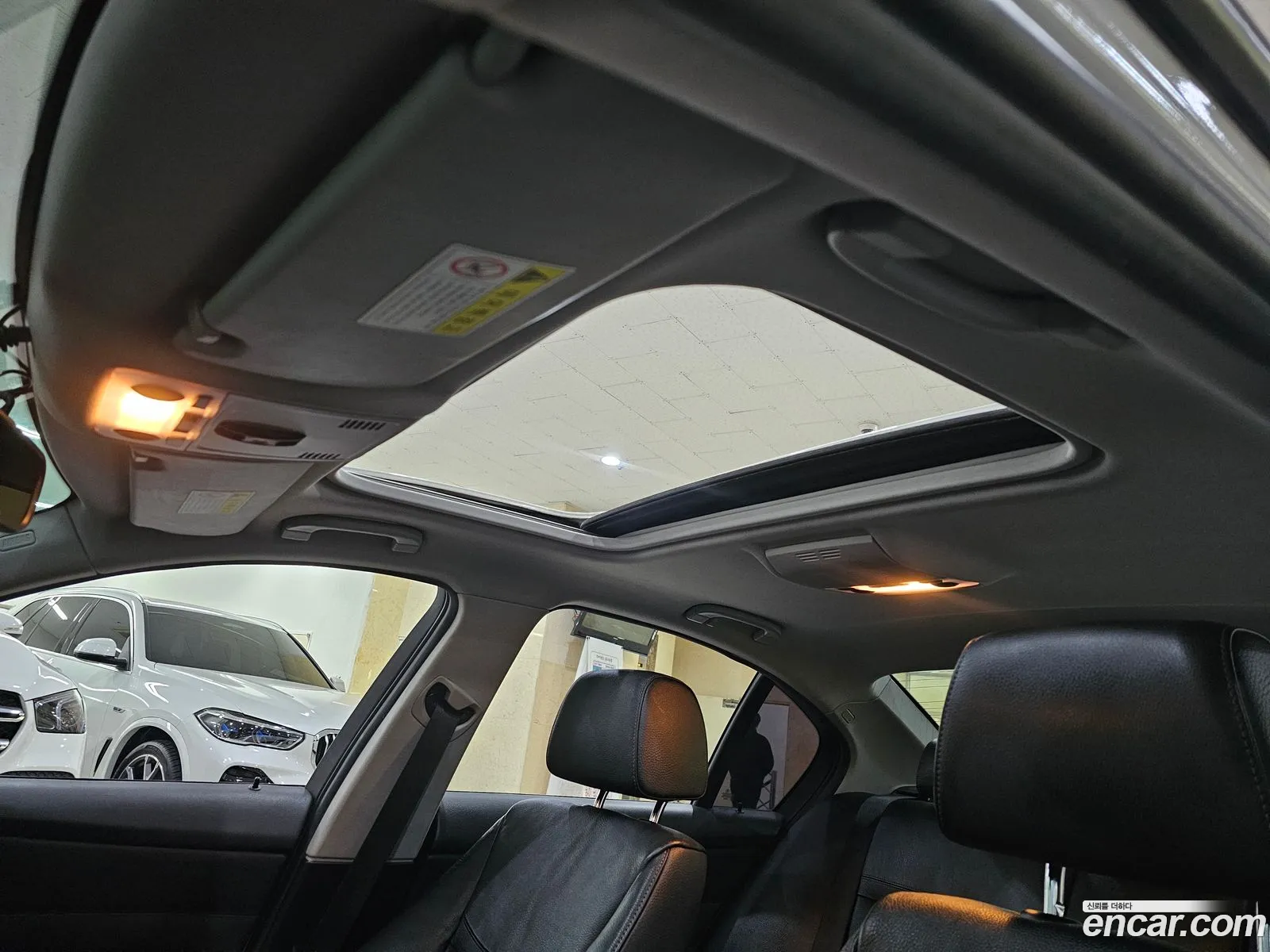BMW 3 Series 2011 — 8