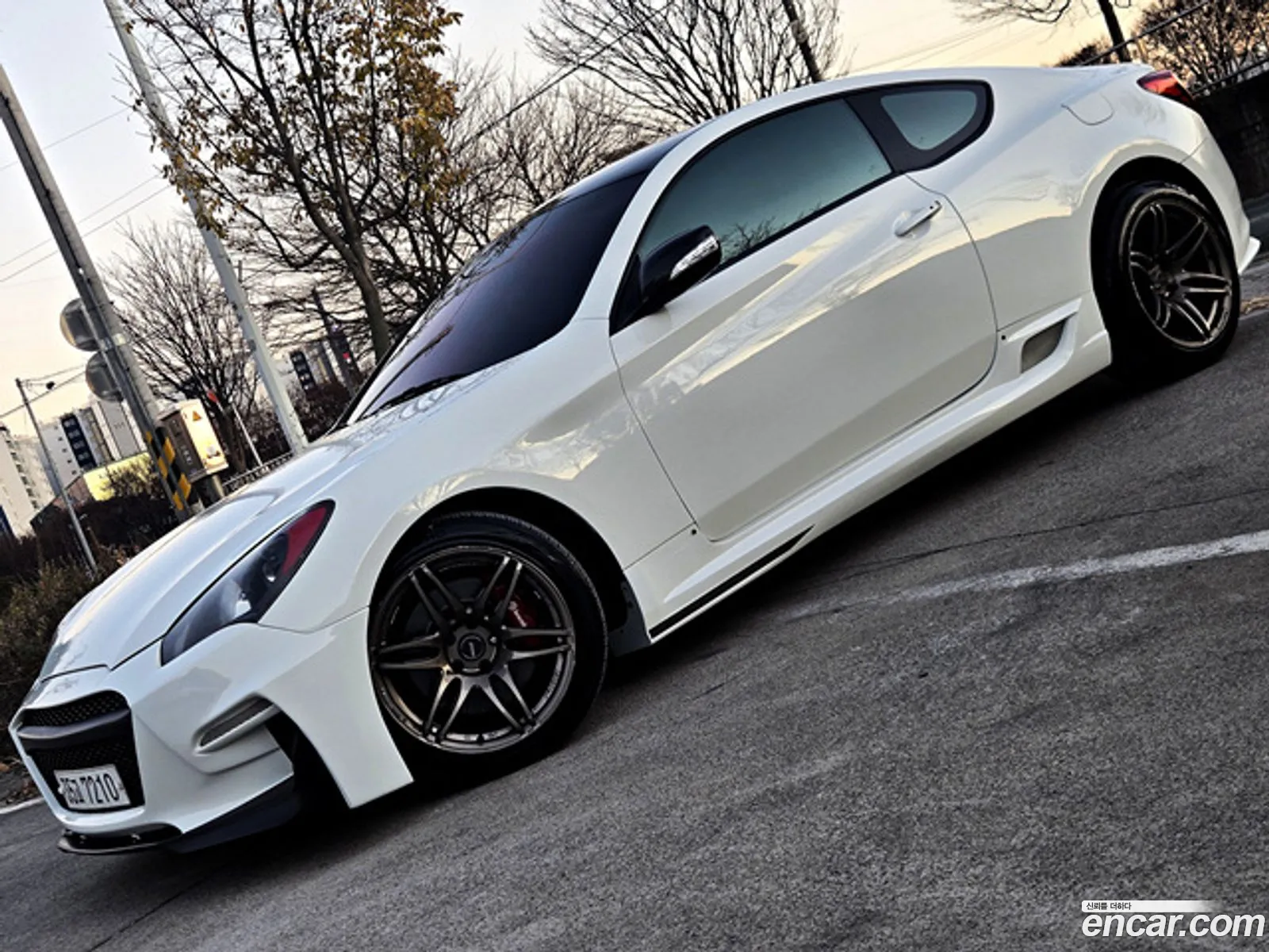 Hyundai Genesis Coupe 2010 — 15