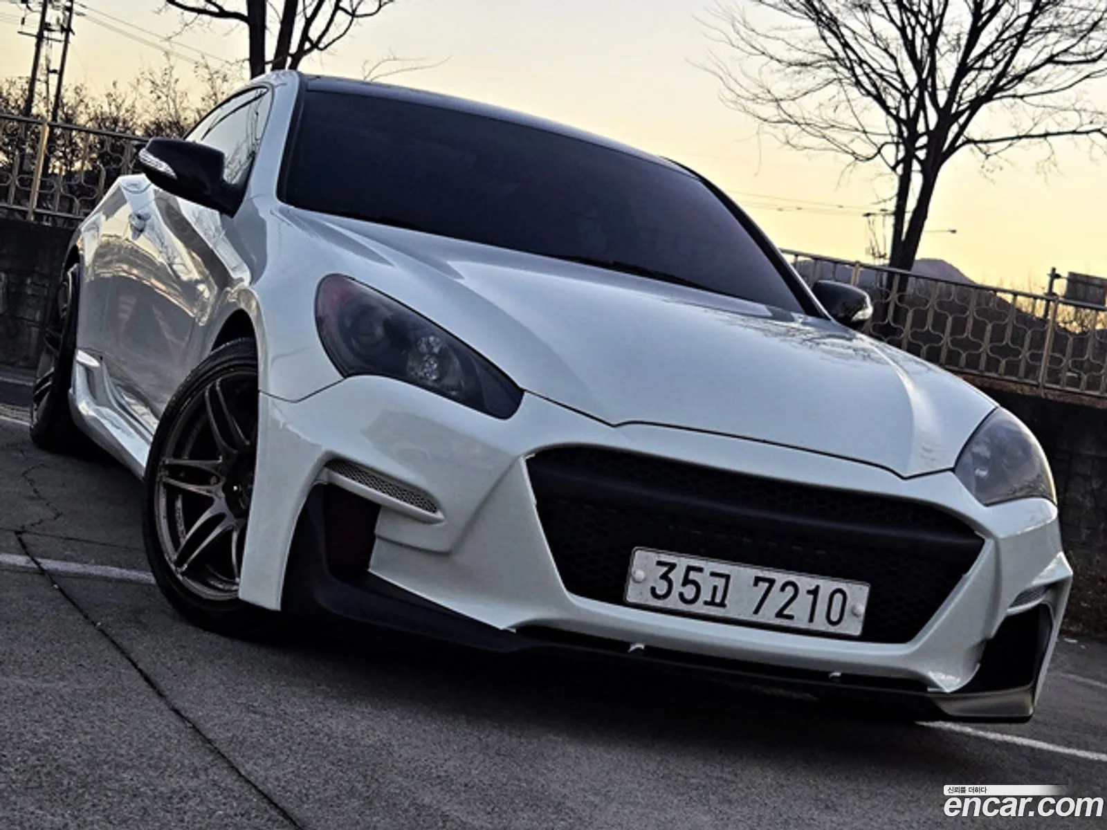 Hyundai Genesis Coupe 2010 — 18