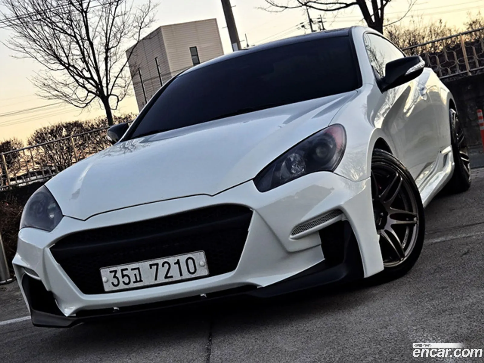 Hyundai Genesis Coupe 2010 — 8