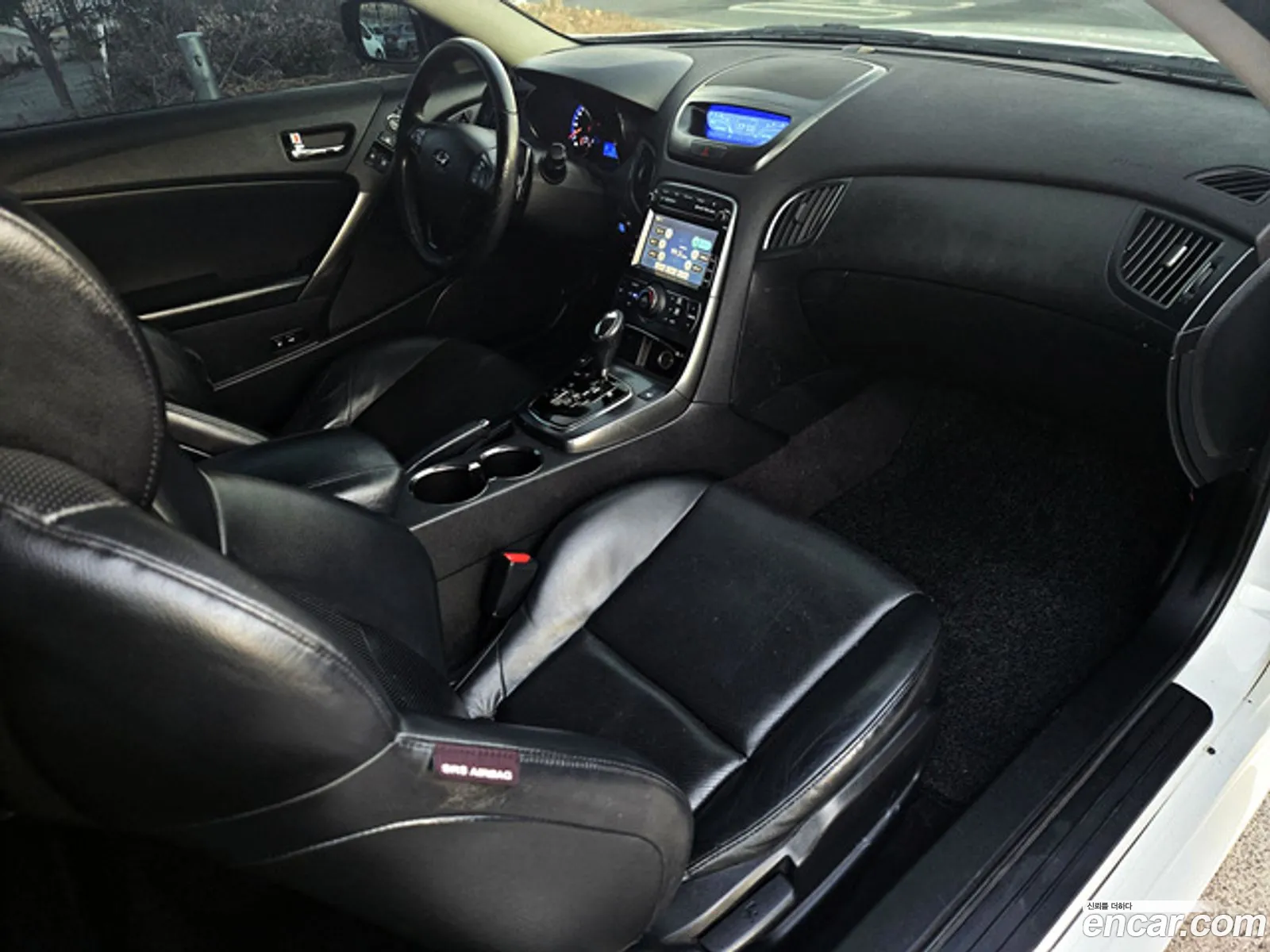 Hyundai Genesis Coupe 2010 — 14