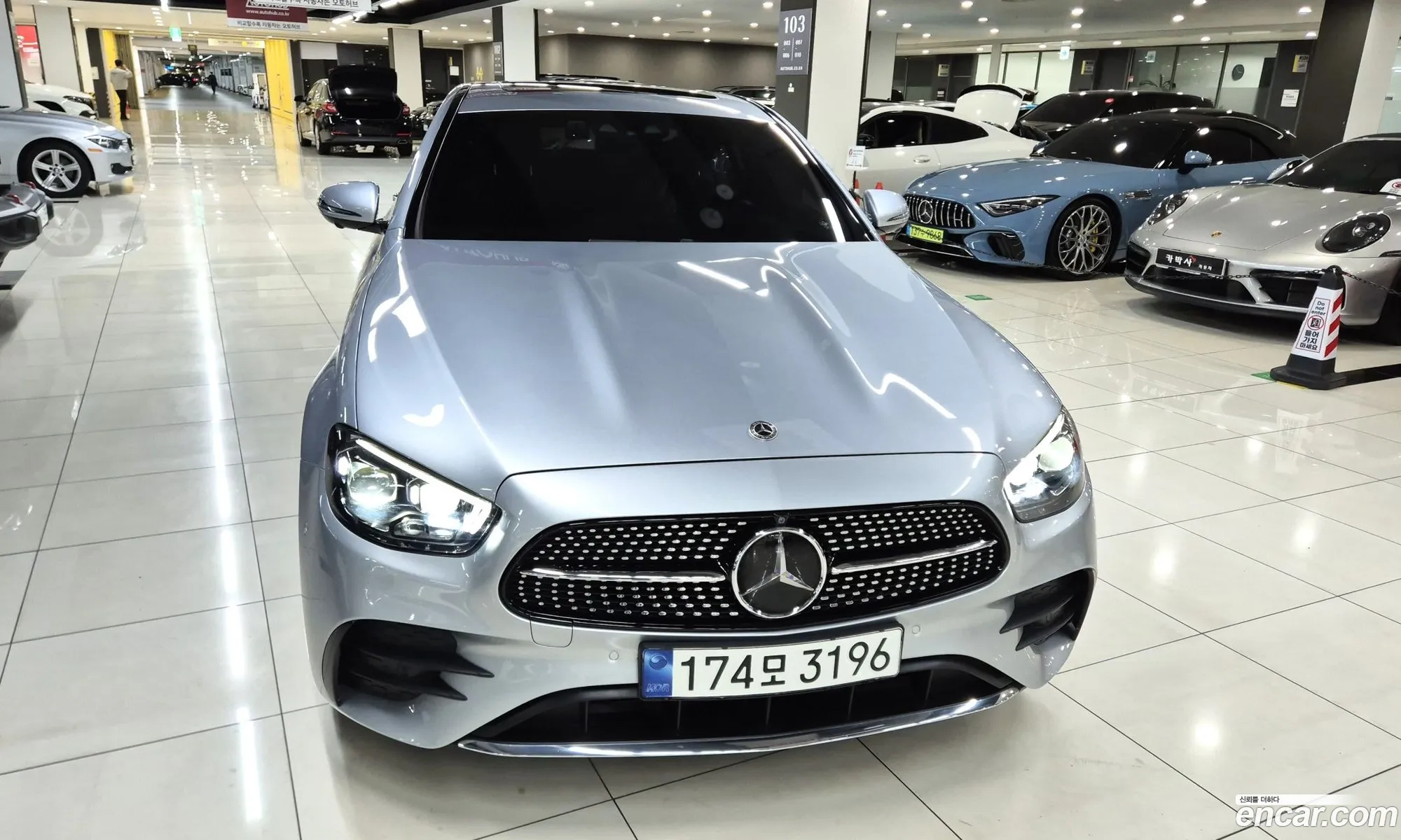 Mercedes-Benz E-Class W213 2022 — 10
