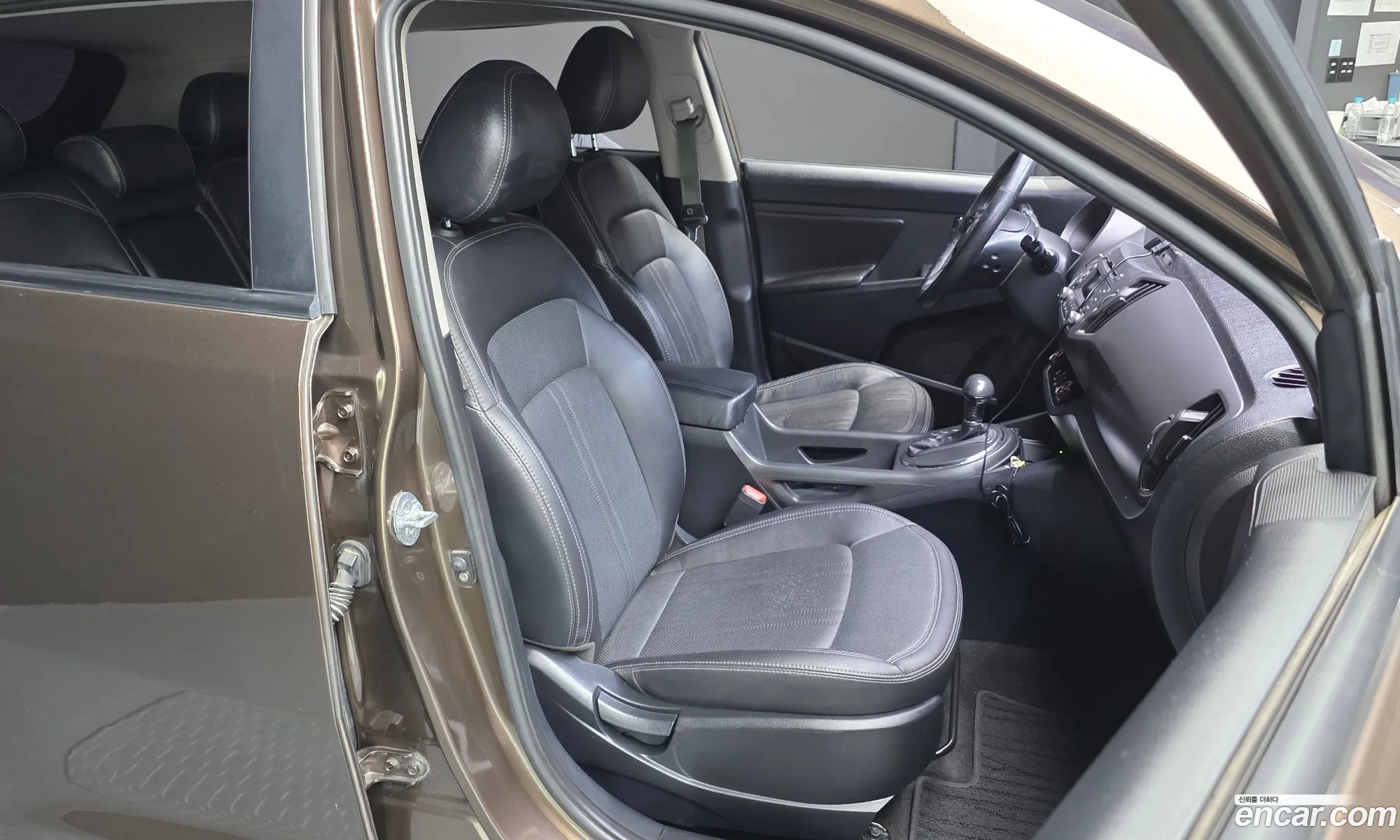 Kia Sportage R 2011 — 4