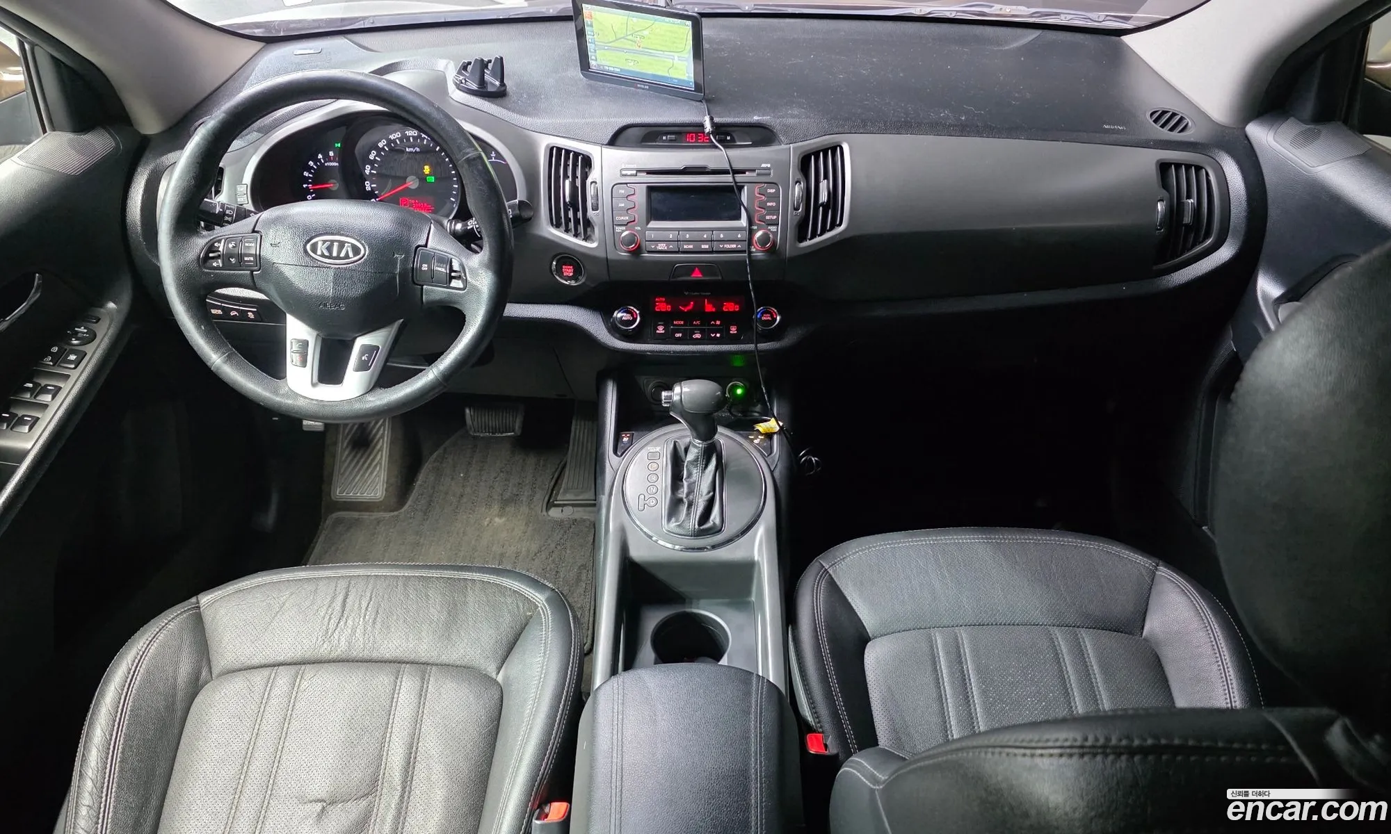 Kia Sportage R 2011 — 11