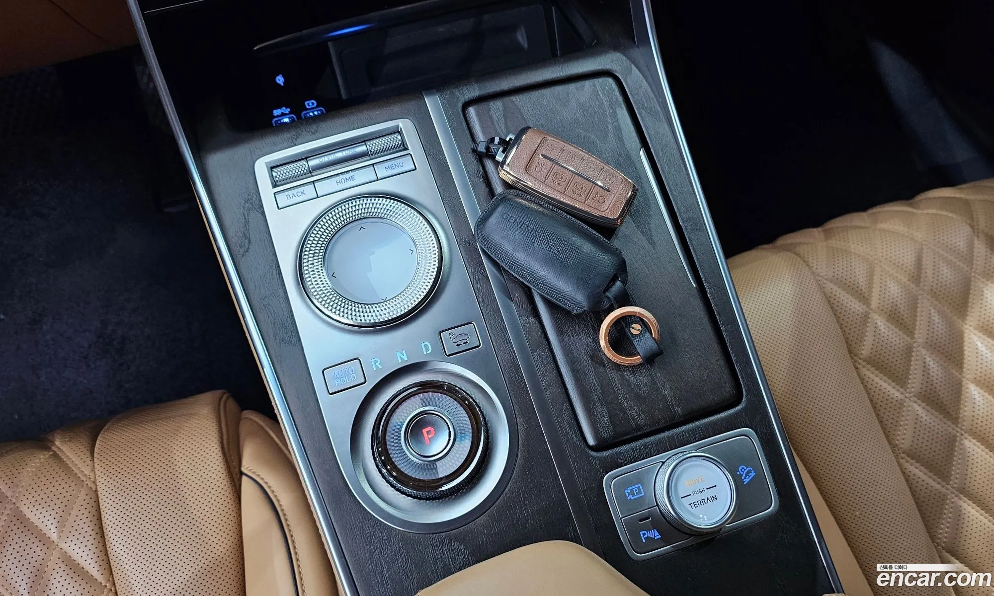 Genesis GV80 2021 — 16
