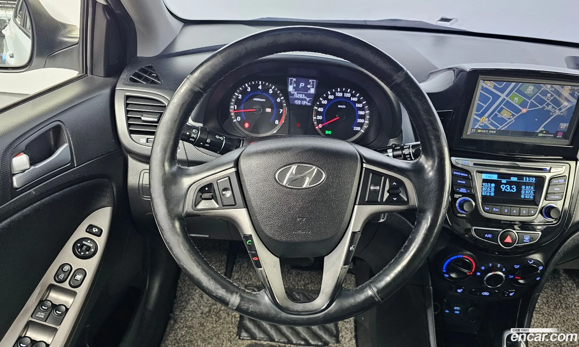 Hyundai Accent 2016 — 19