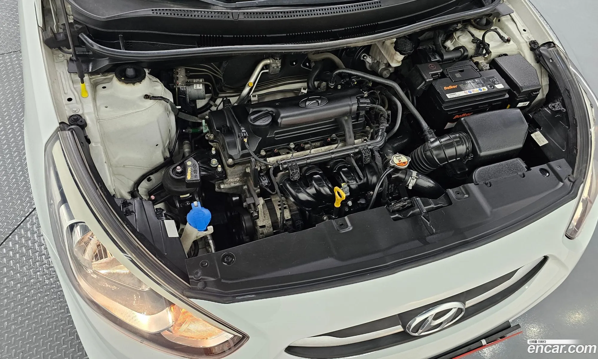 Hyundai Accent 2016 — 18