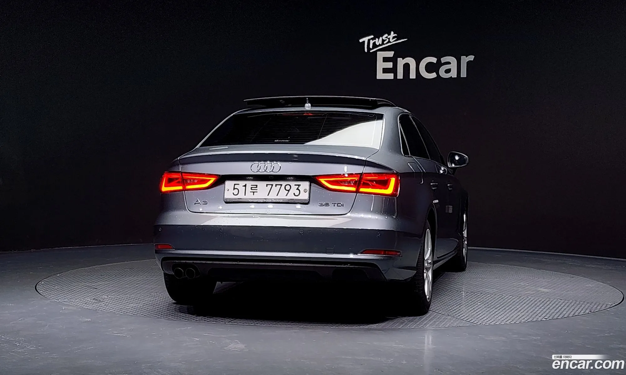 Audi A3 2014 WAUZZZ8V3F1050621 — 3