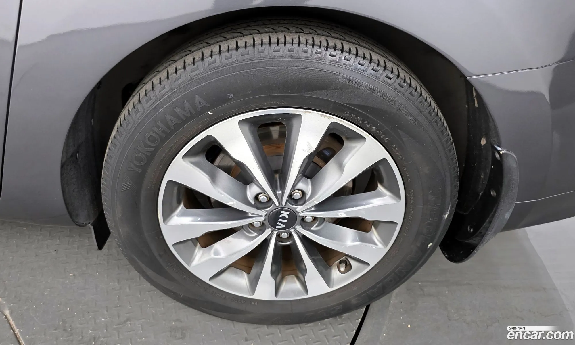 Kia Carnival 2014 — 19
