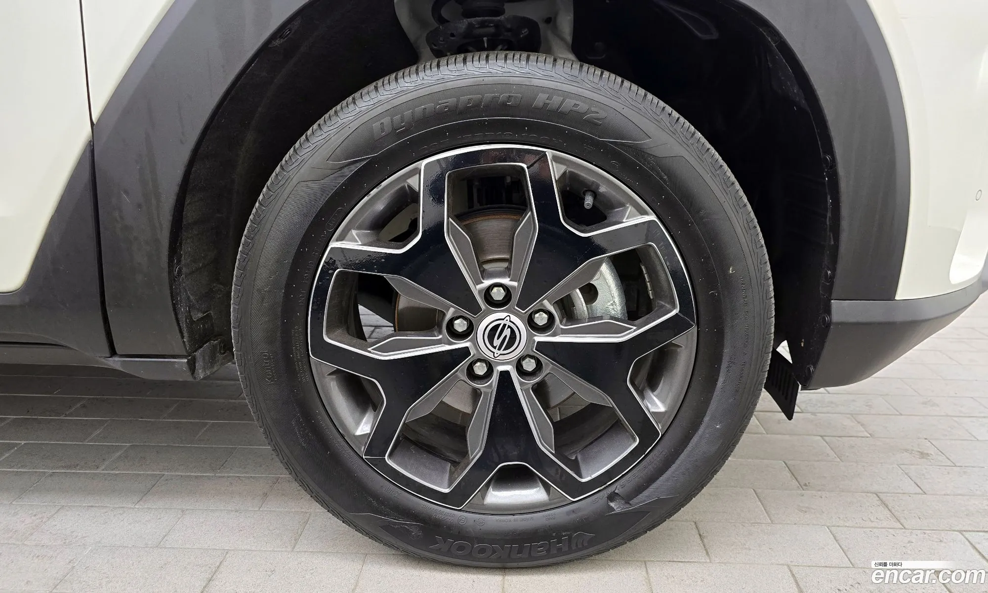 KG Mobility (SsangYong) Torres 2022 — 10