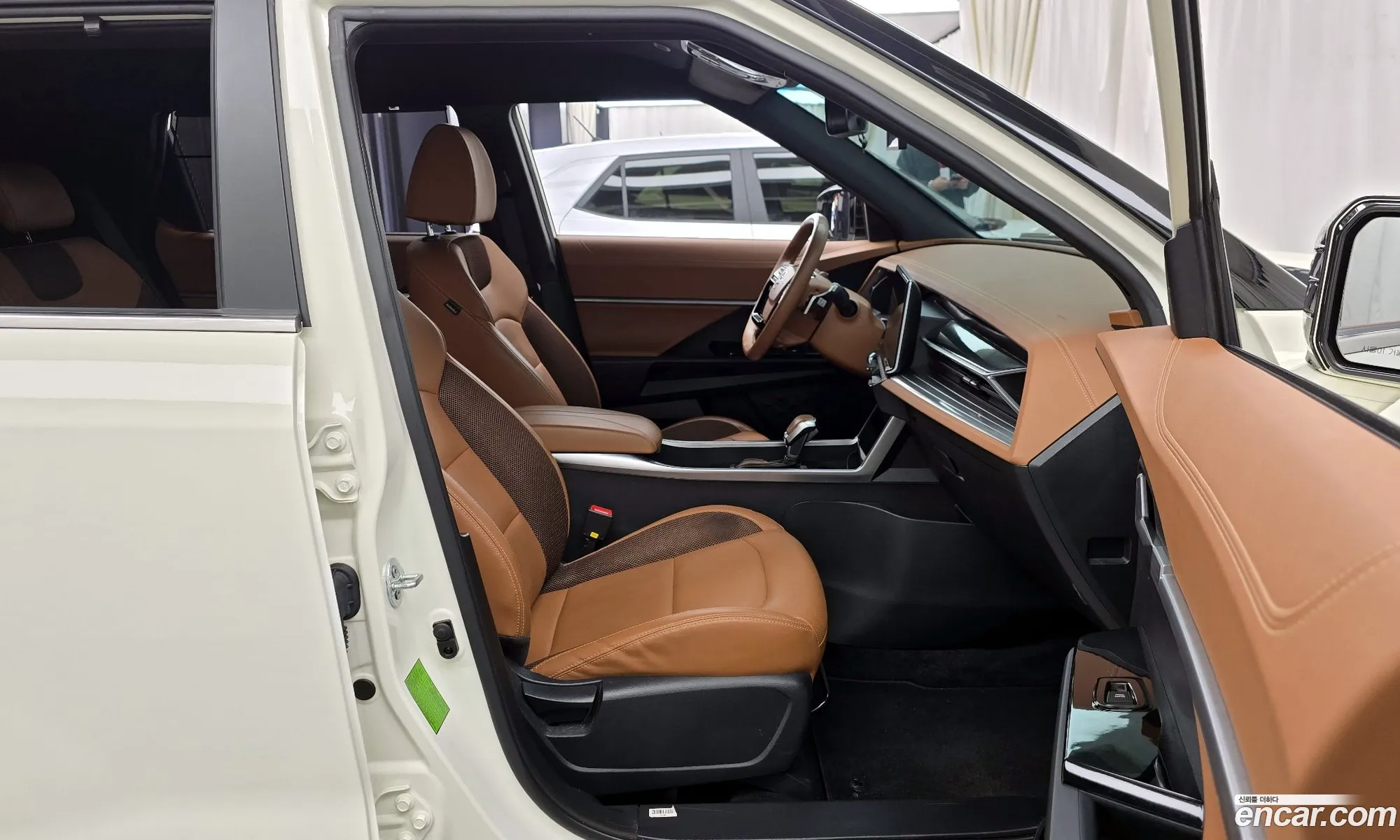 KG Mobility (SsangYong) Torres 2022 — 13