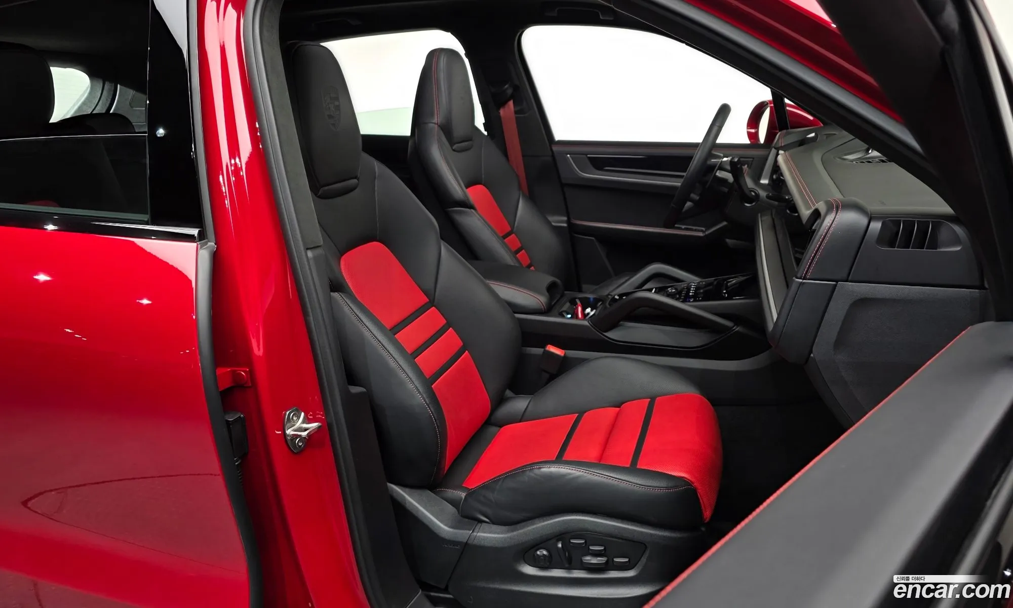 Porsche Cayenne 2025 WP1AG29Y9SDA53133 — 10