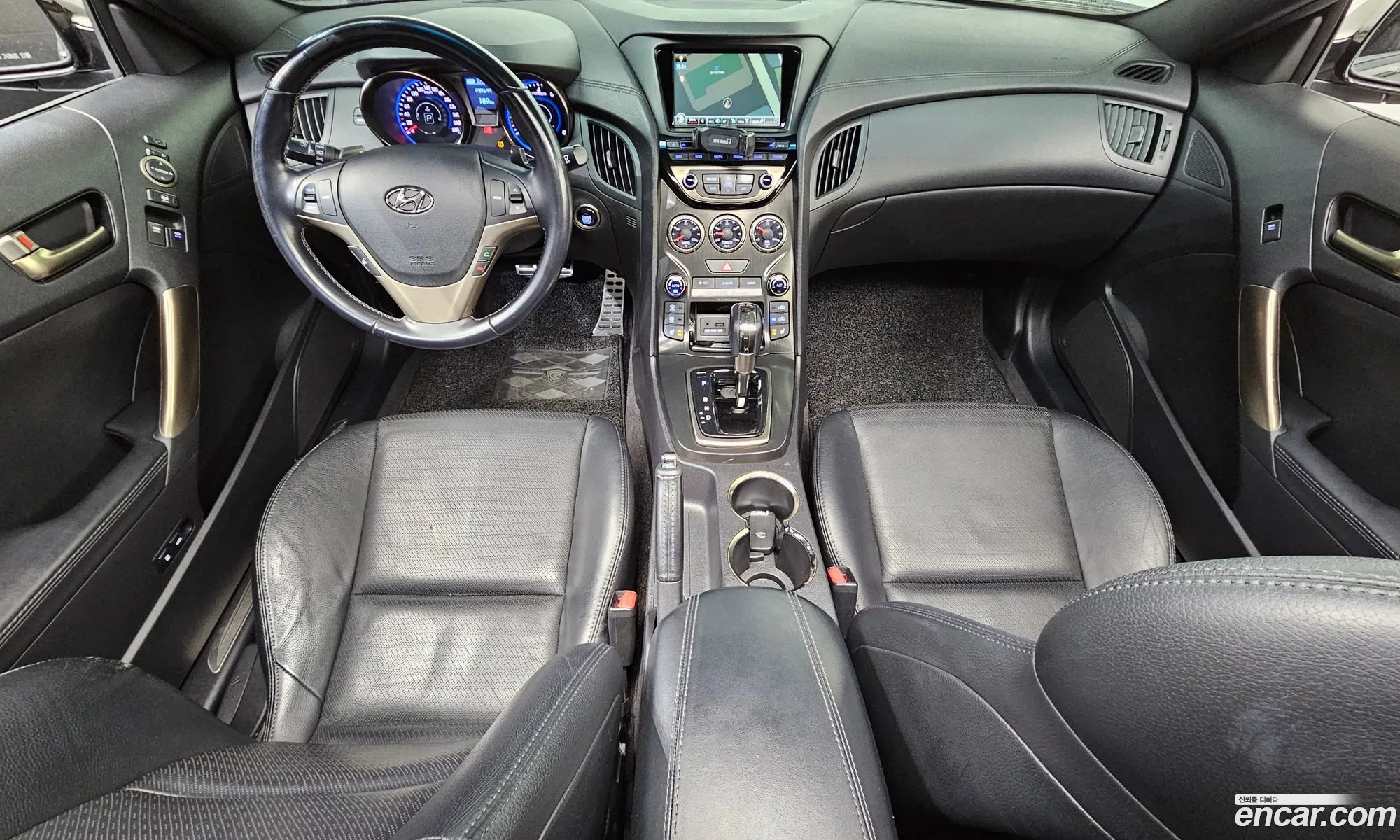 Hyundai Genesis Coupe 2012 — 17