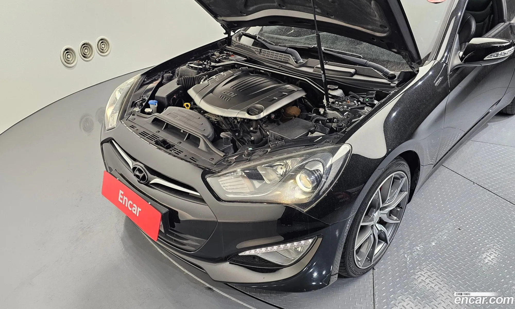 Hyundai Genesis Coupe 2012 — 16