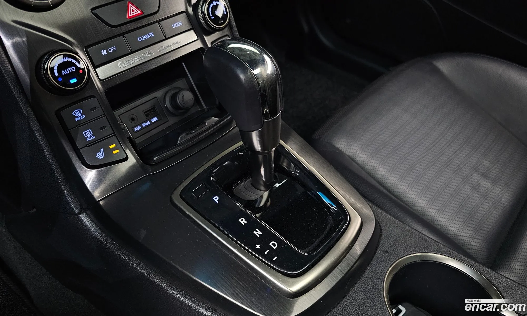 Hyundai Genesis Coupe 2012 — 4