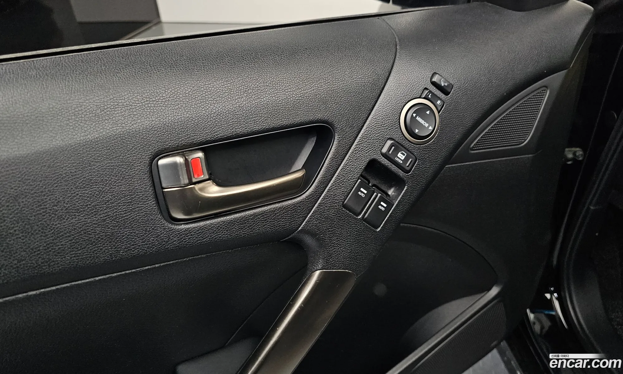 Hyundai Genesis Coupe 2012 — 6