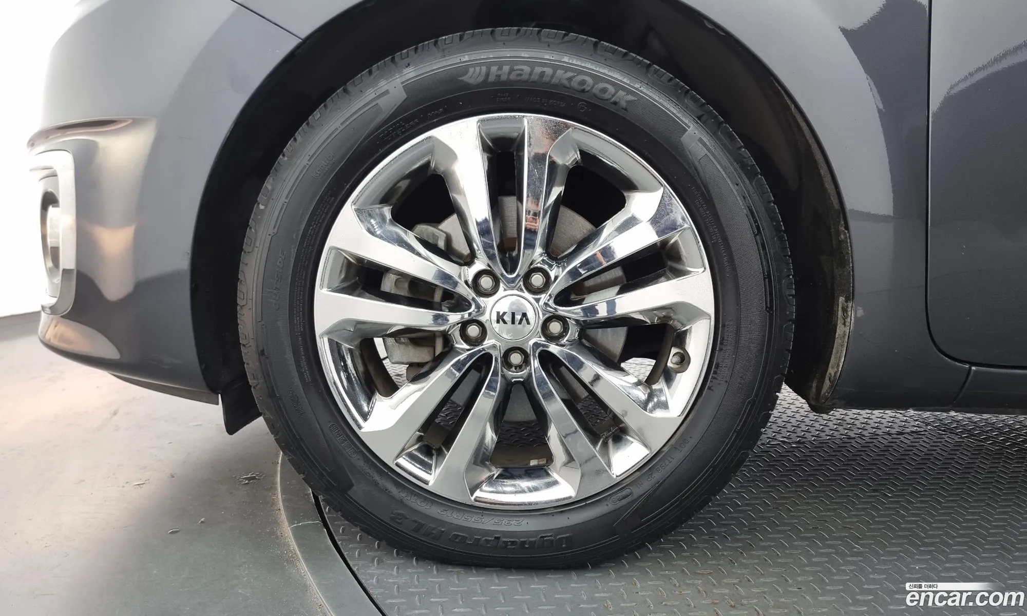 Kia Carnival 2015 — 14