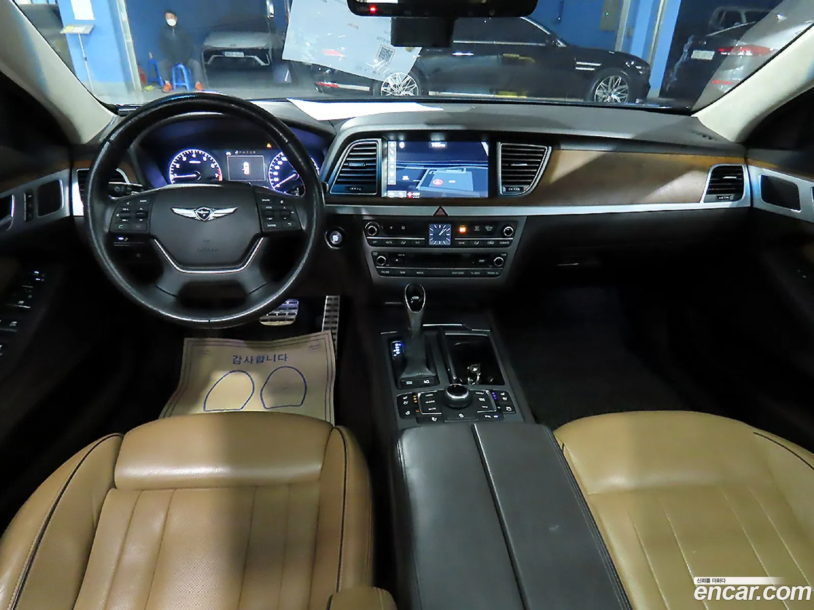 Hyundai Genesis DH 2016 — 15