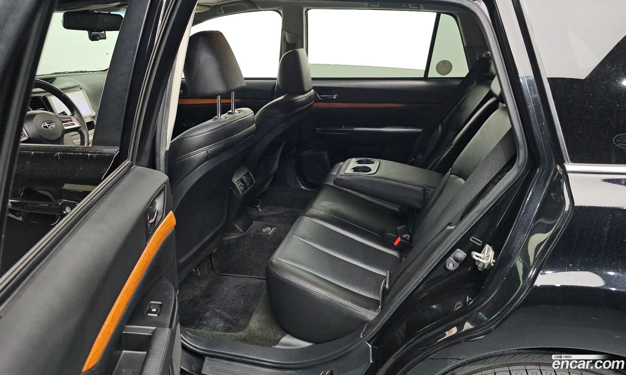 Subaru Outback 2012 4S4BRLMC1D3203001 — 7