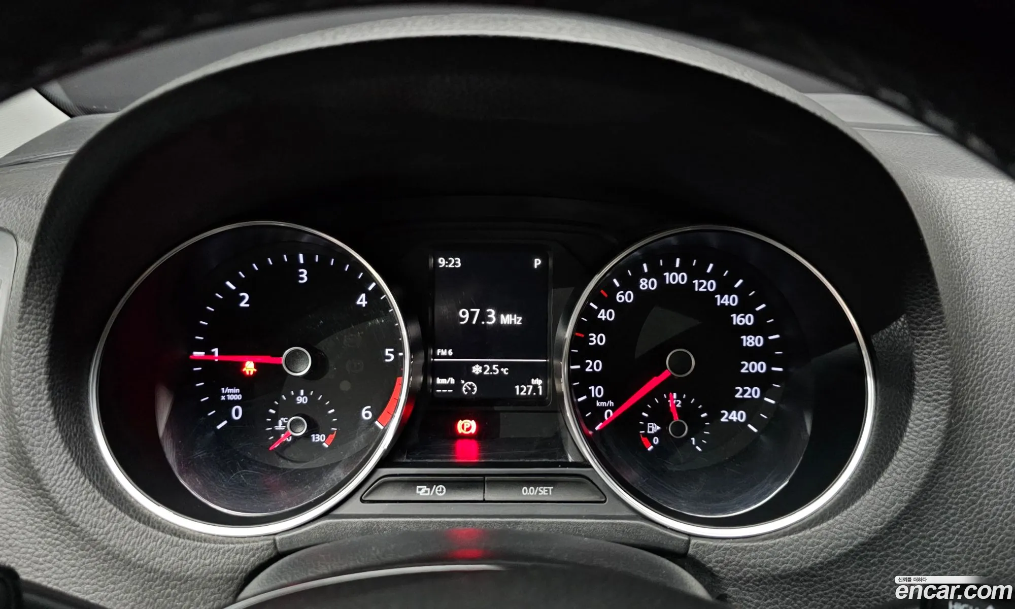 Volkswagen Polo 2015 — 6