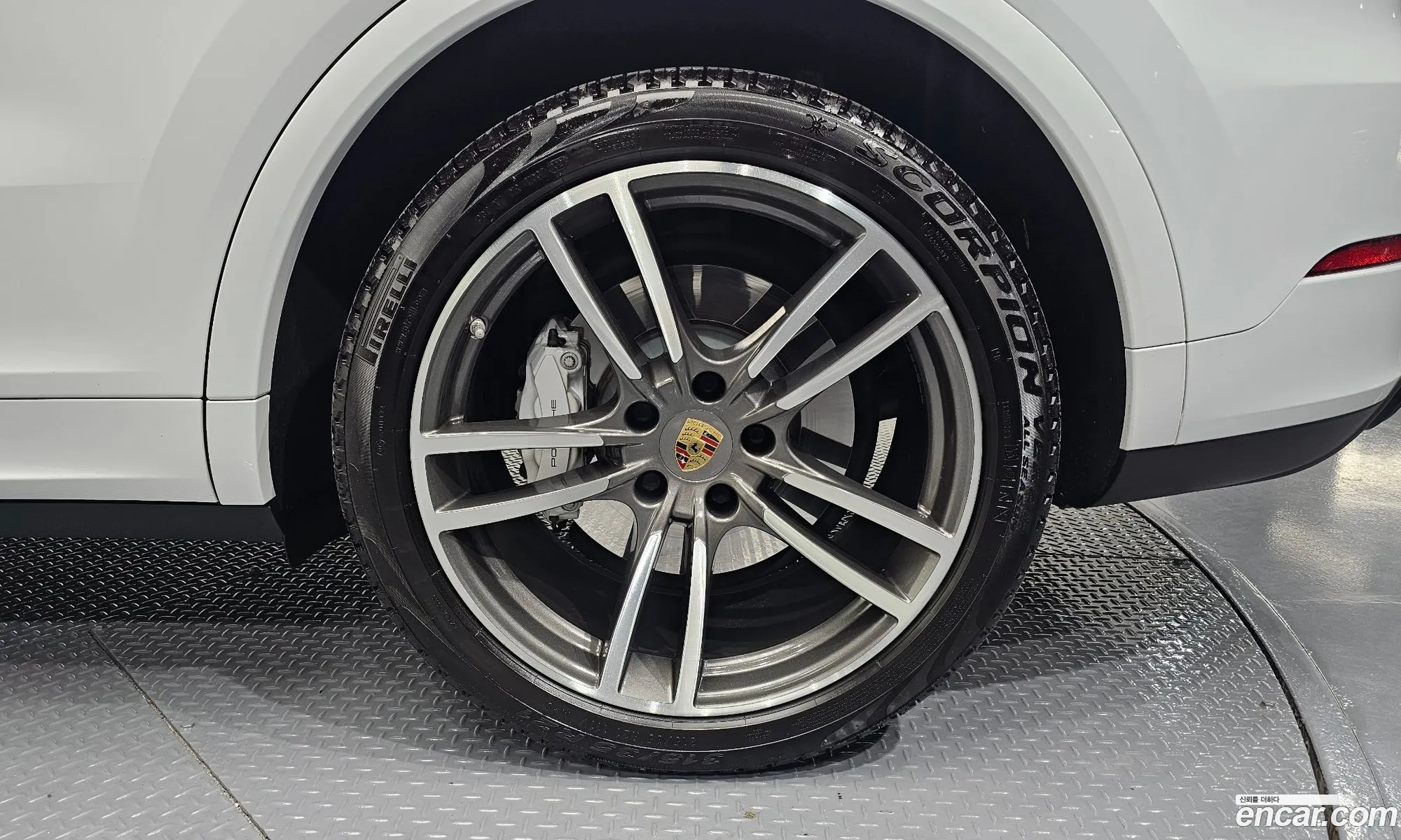 Porsche Cayenne 2020 WP1AF29Y5LDA57152 — 12