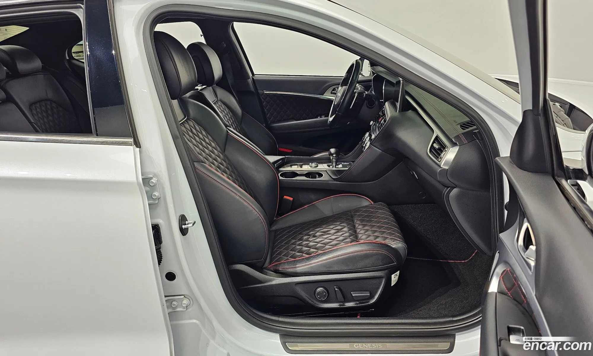 Genesis G70 2018 — 3