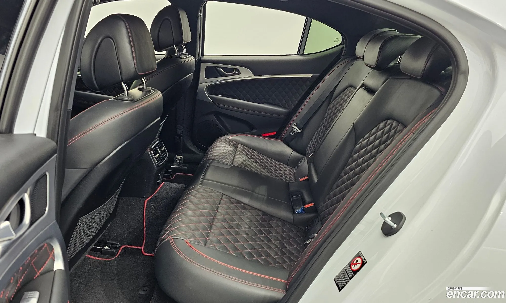 Genesis G70 2018 — 11