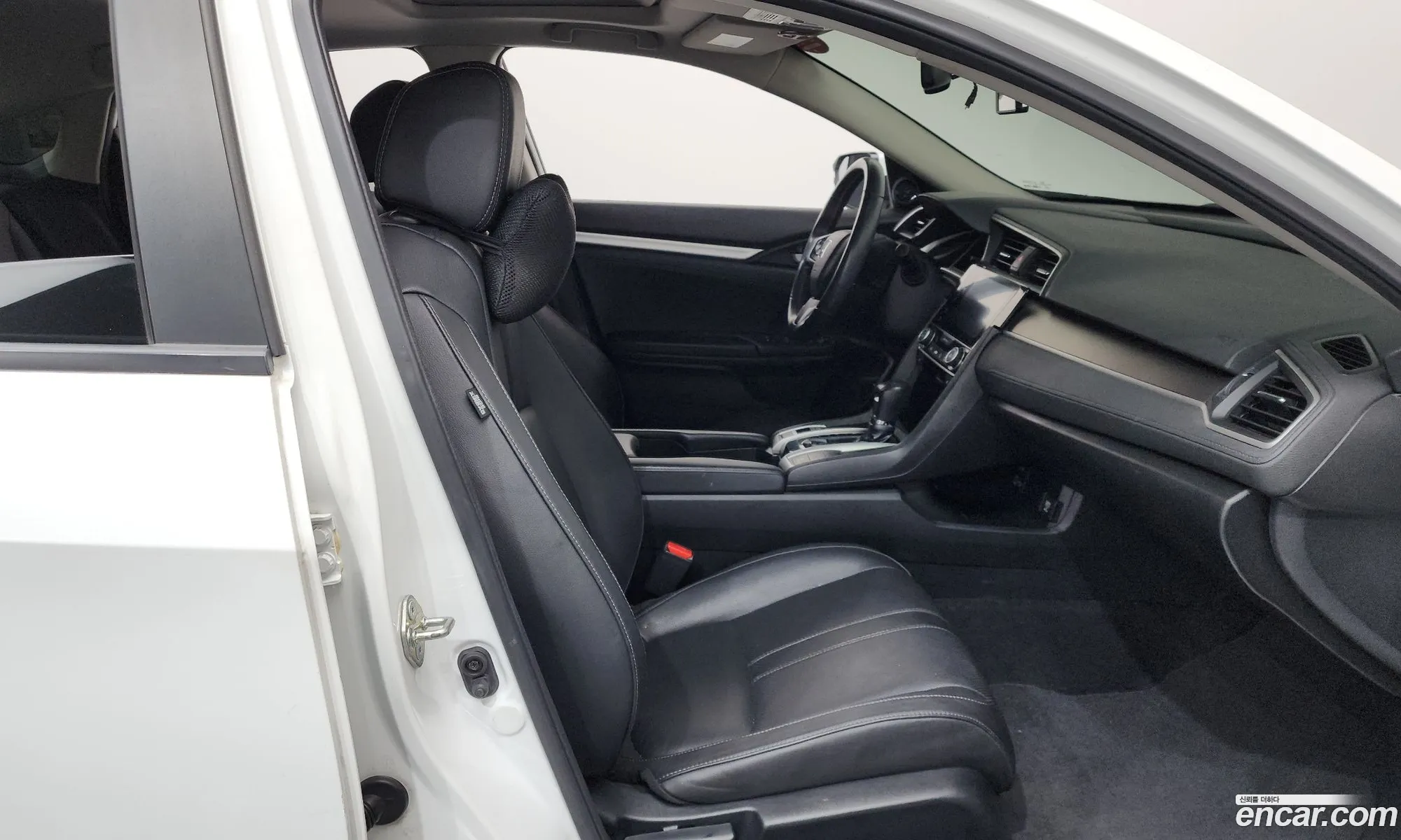Honda Civic 2017 19XFC2670HE300192 — 17