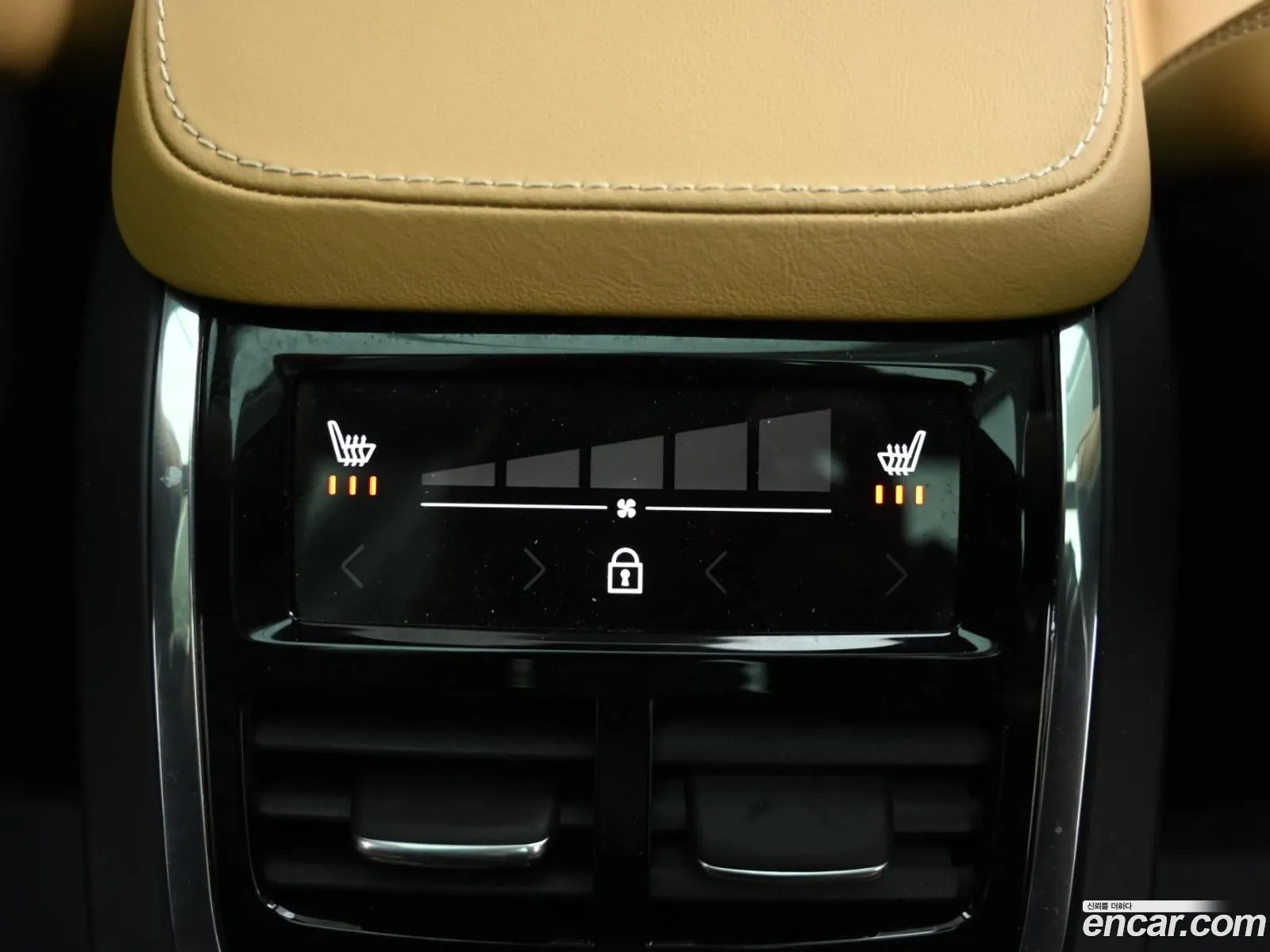 Volvo V90 Cross Country 2024 — 4